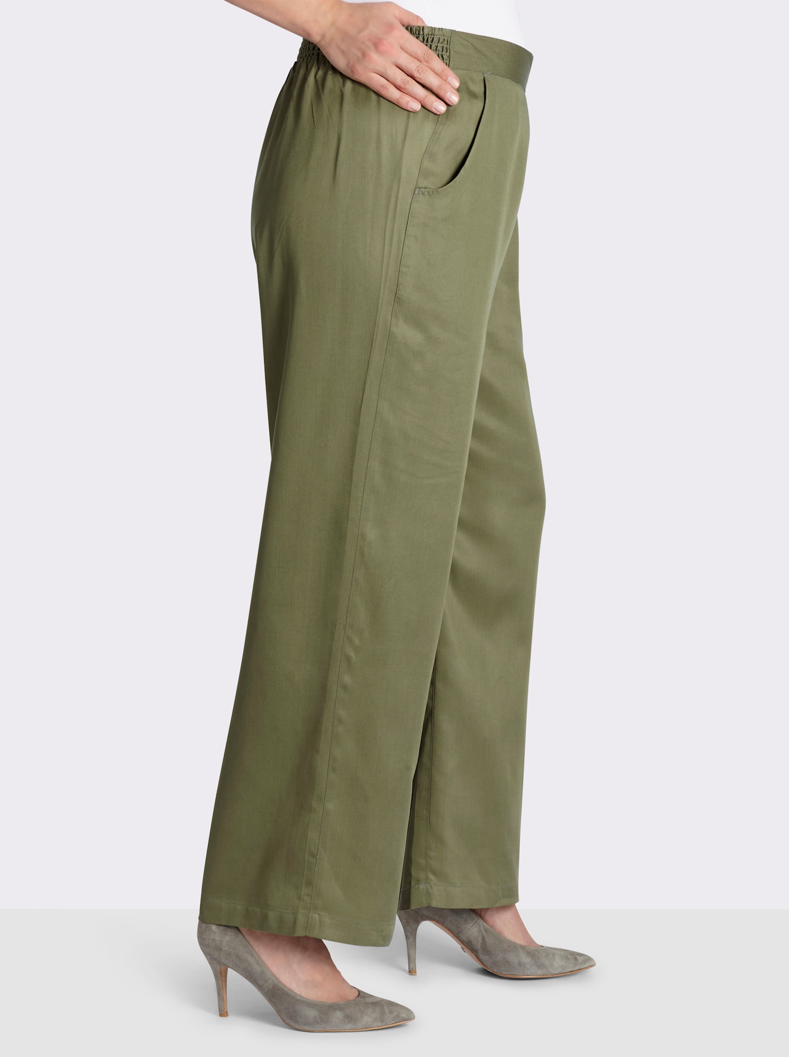 sheego Schlupfhose mit Smokbund hinten - oliv