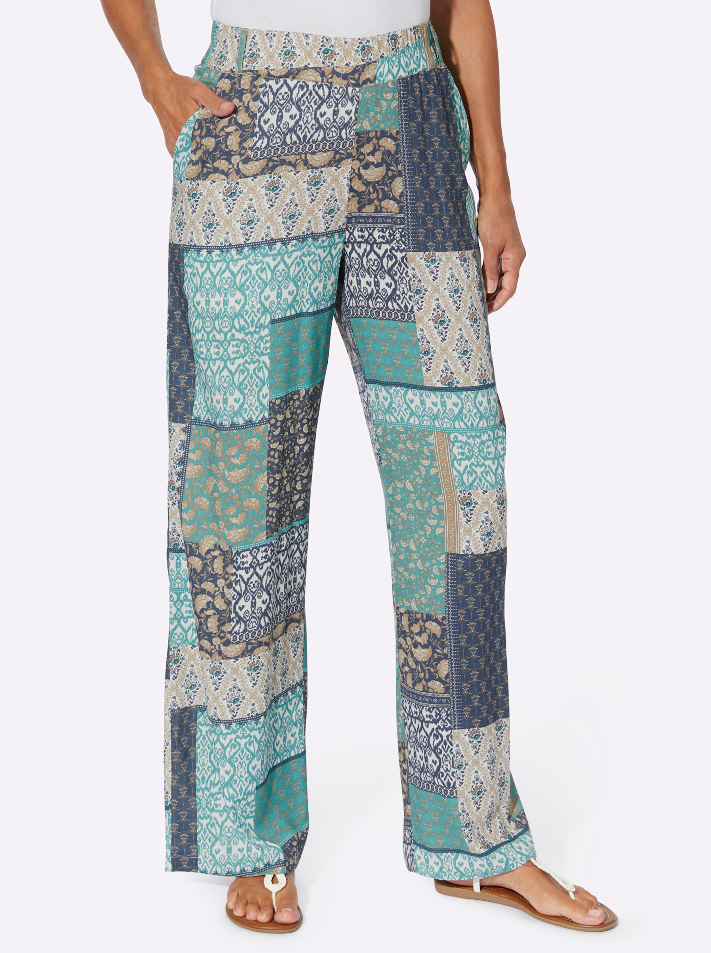 WearAll Damen 3/4 Kurz Hose – Mit Reißverschluss, Knopf & Gummizug, Größen 40-52, 4 Farben
