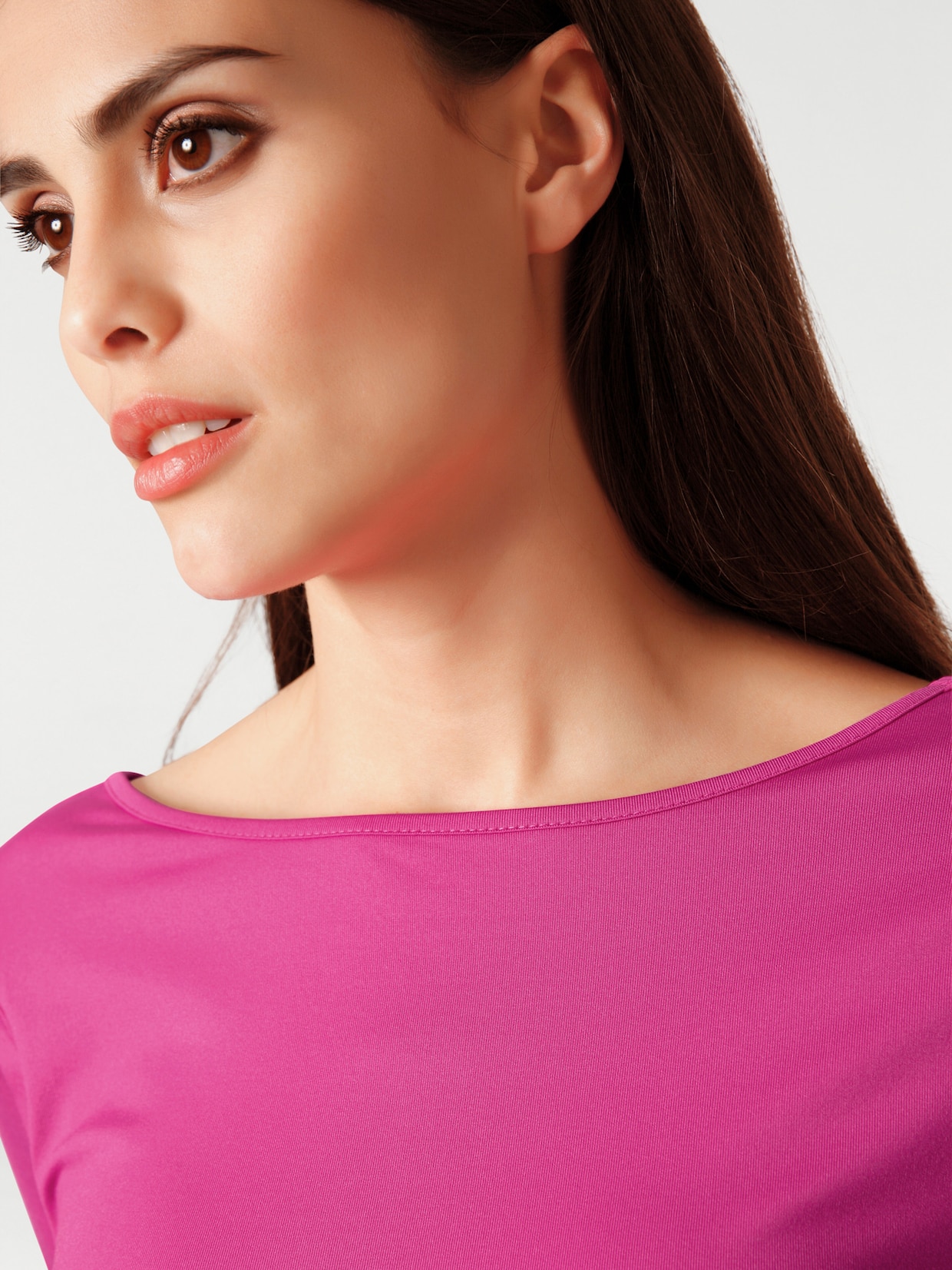 heine T-shirt encolure en U - fuchsia