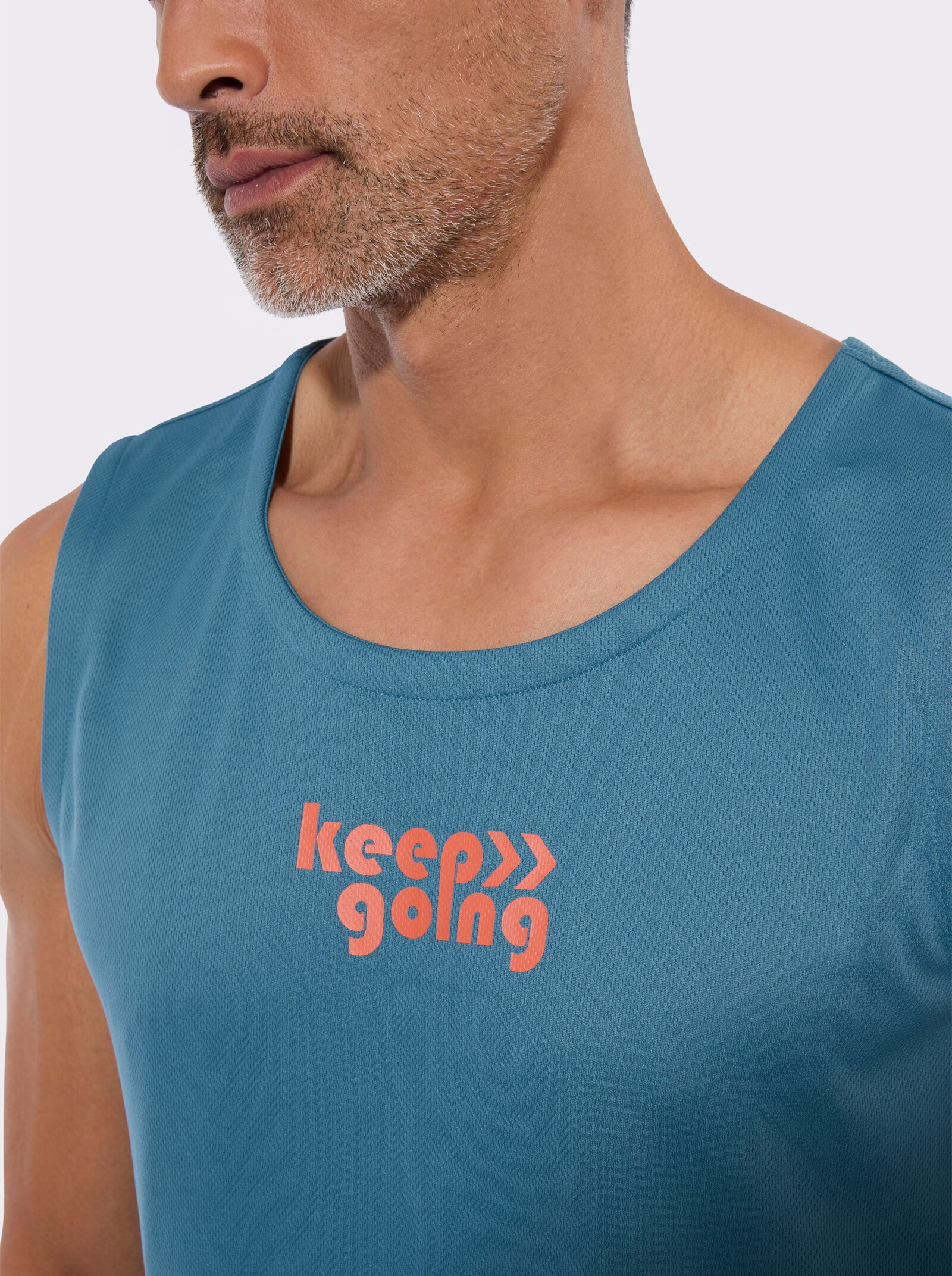 Achselshirt mit platziertem Schriftzug - topas