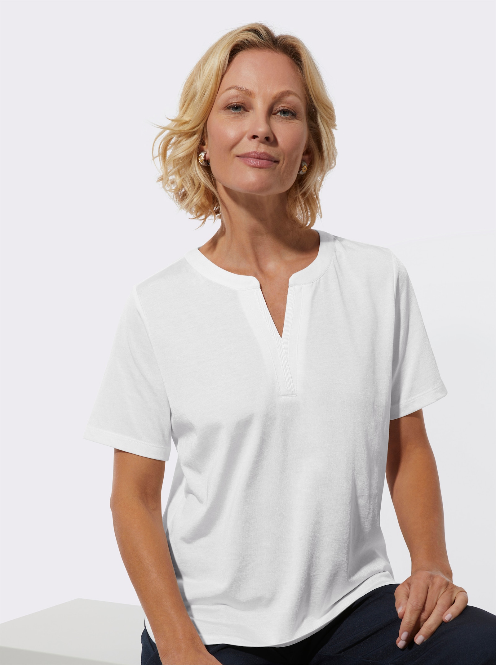 Kurzarmshirt in formstabiler Jersey-Qualität - ecru