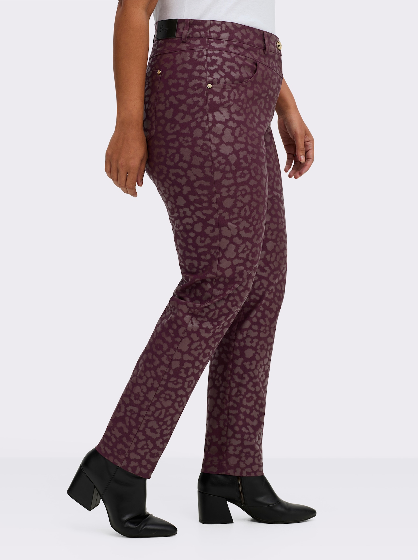 sheego Bengalinhose mit beschichtetem Leo-Print - burgund-bedruckt