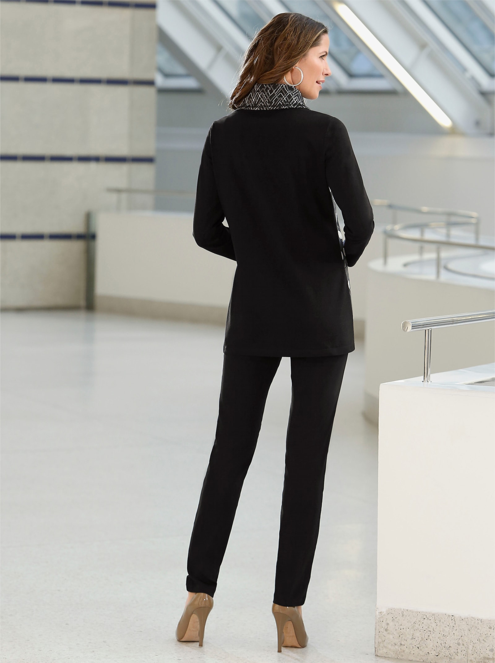 Stretch-Hose mit innenliegendem Dehnbund - schwarz