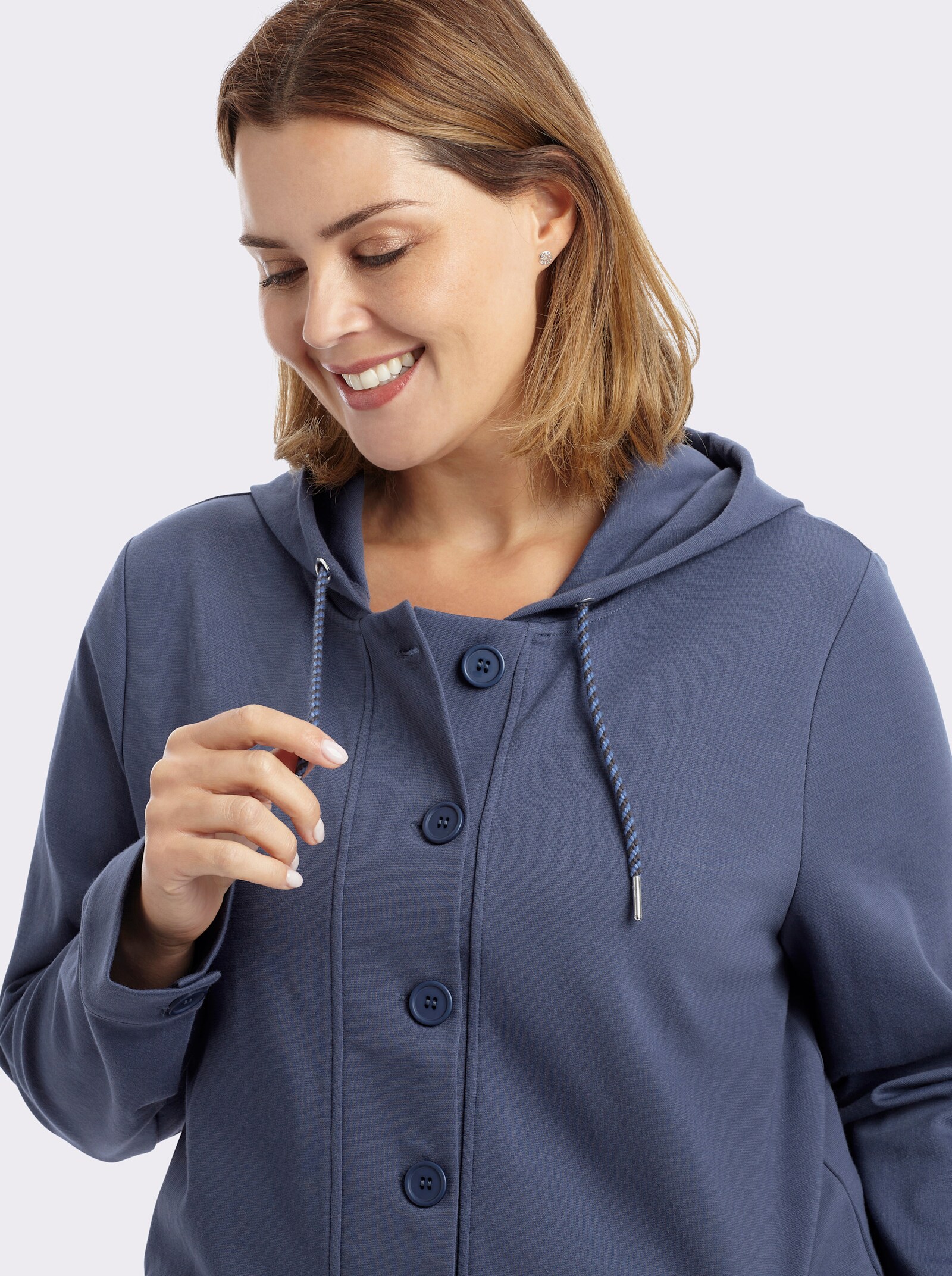 sheego Shirtjacke mit Kapuze - rauchblau