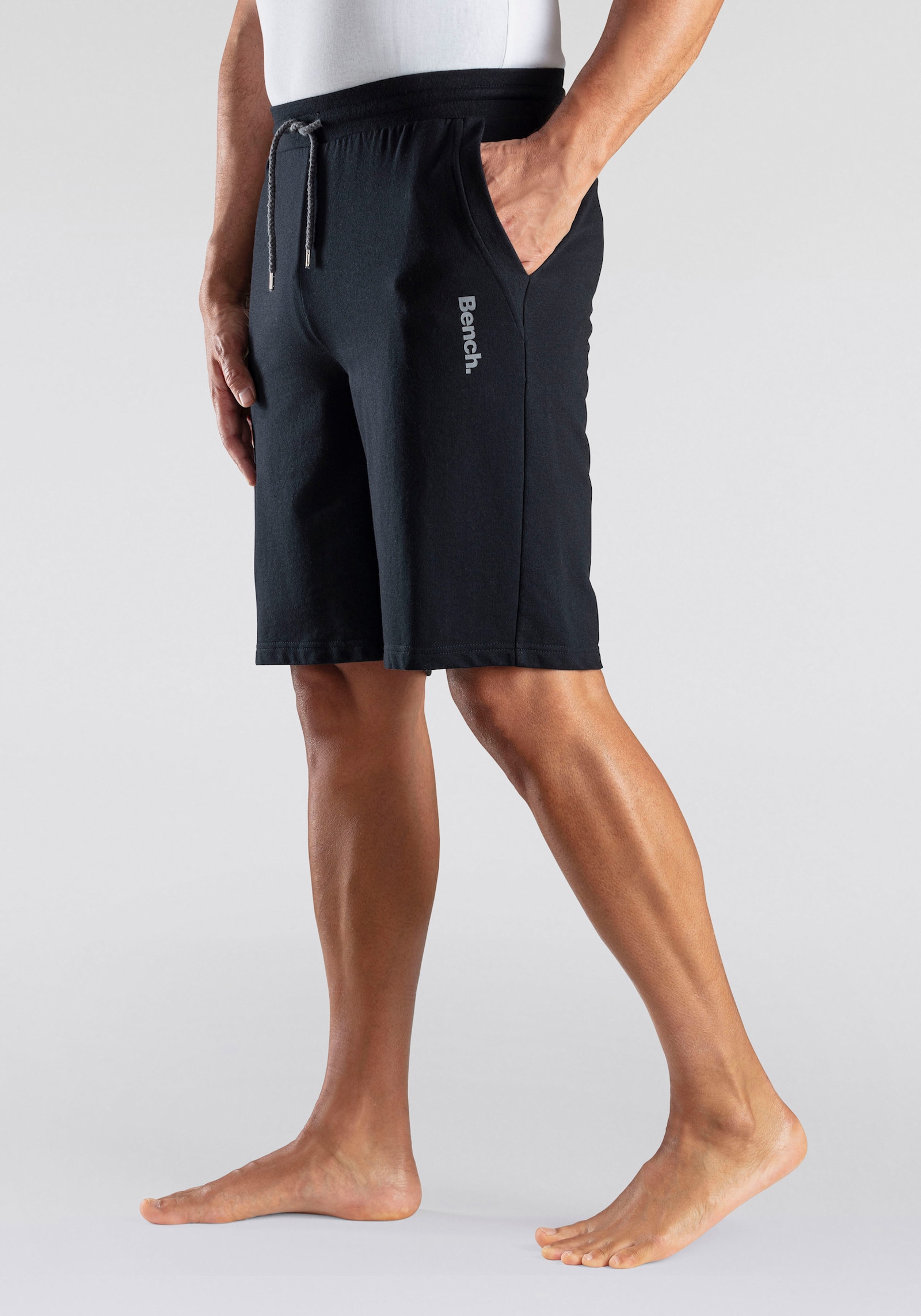 Bench. Loungewear Sweatshorts - schwarz