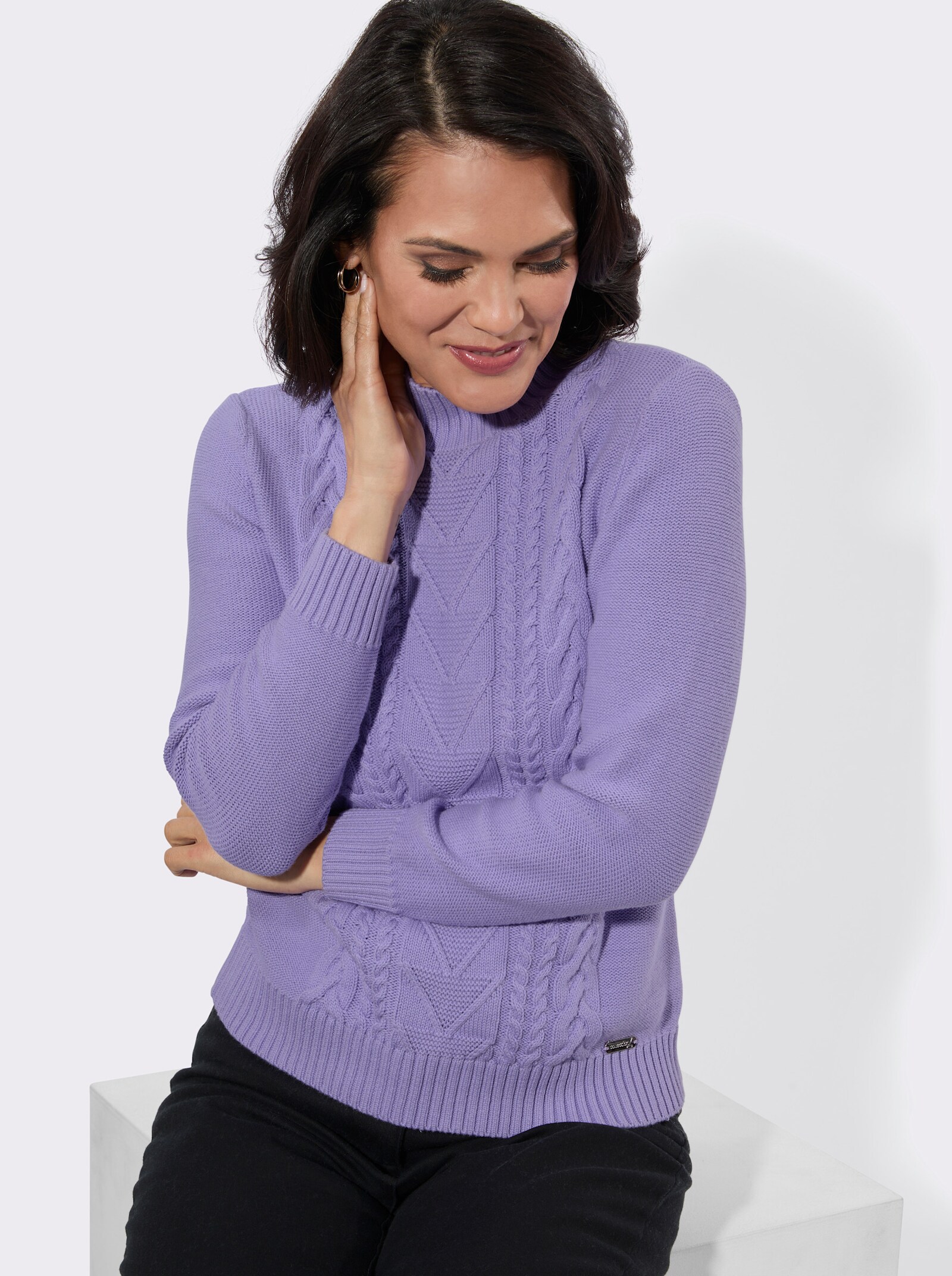 Stehkragenpullover mit gerippten Abschlüssen - lavendel
