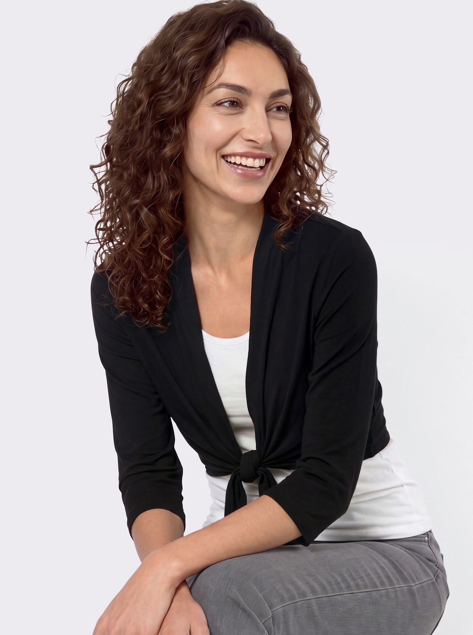 Bolero mit schrägem Saum - schwarz