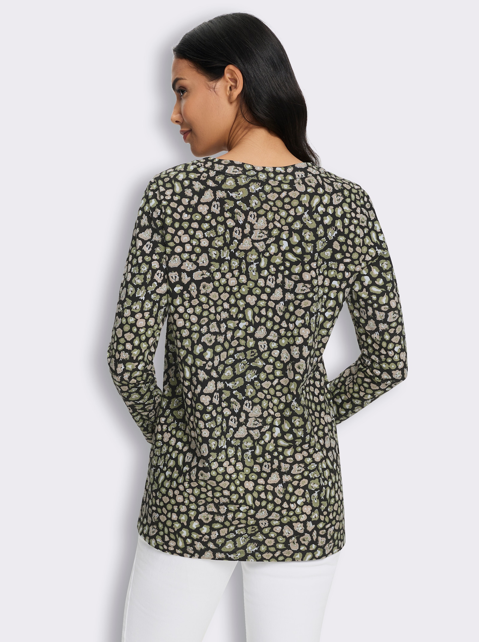 Longshirt in schmeichelnder A-Linie - schwarz-schilf-bedruckt