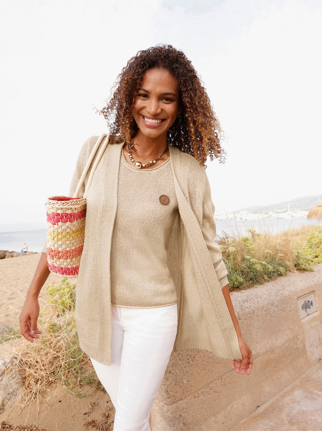 Strickjacke - sand