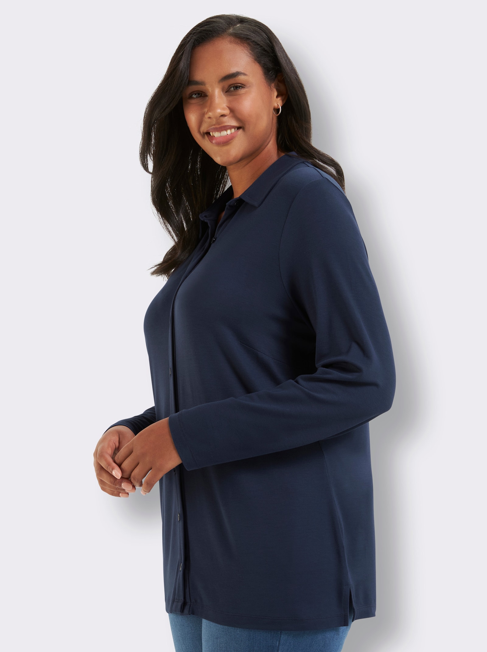 sheego Jersey-Bluse mit durchgehender Knopfleiste - tiefblau