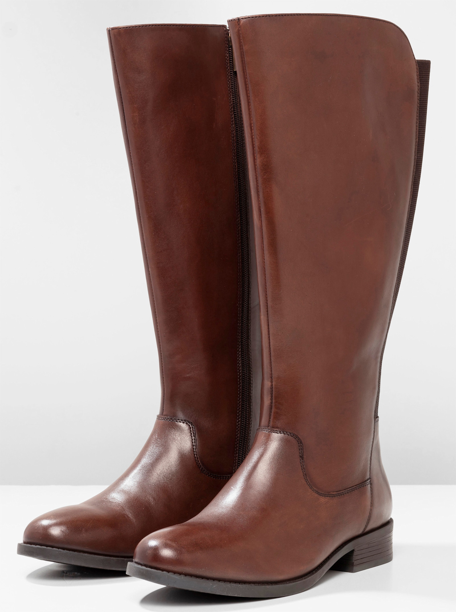 sheego Weitschaftstiefel mit elastischem Einsatz - braun