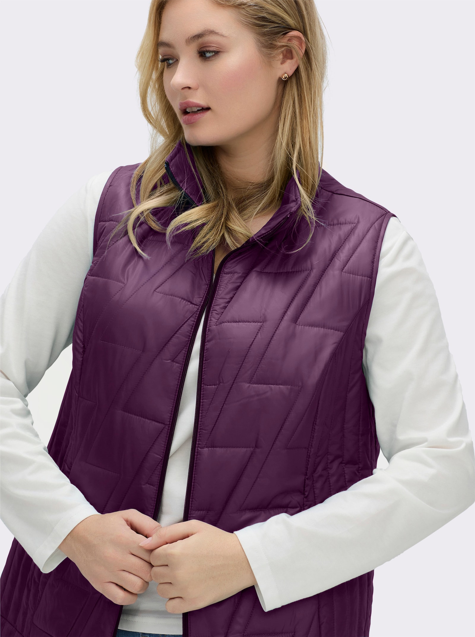 Steppweste mit kontrastfarbigem Futter - violett