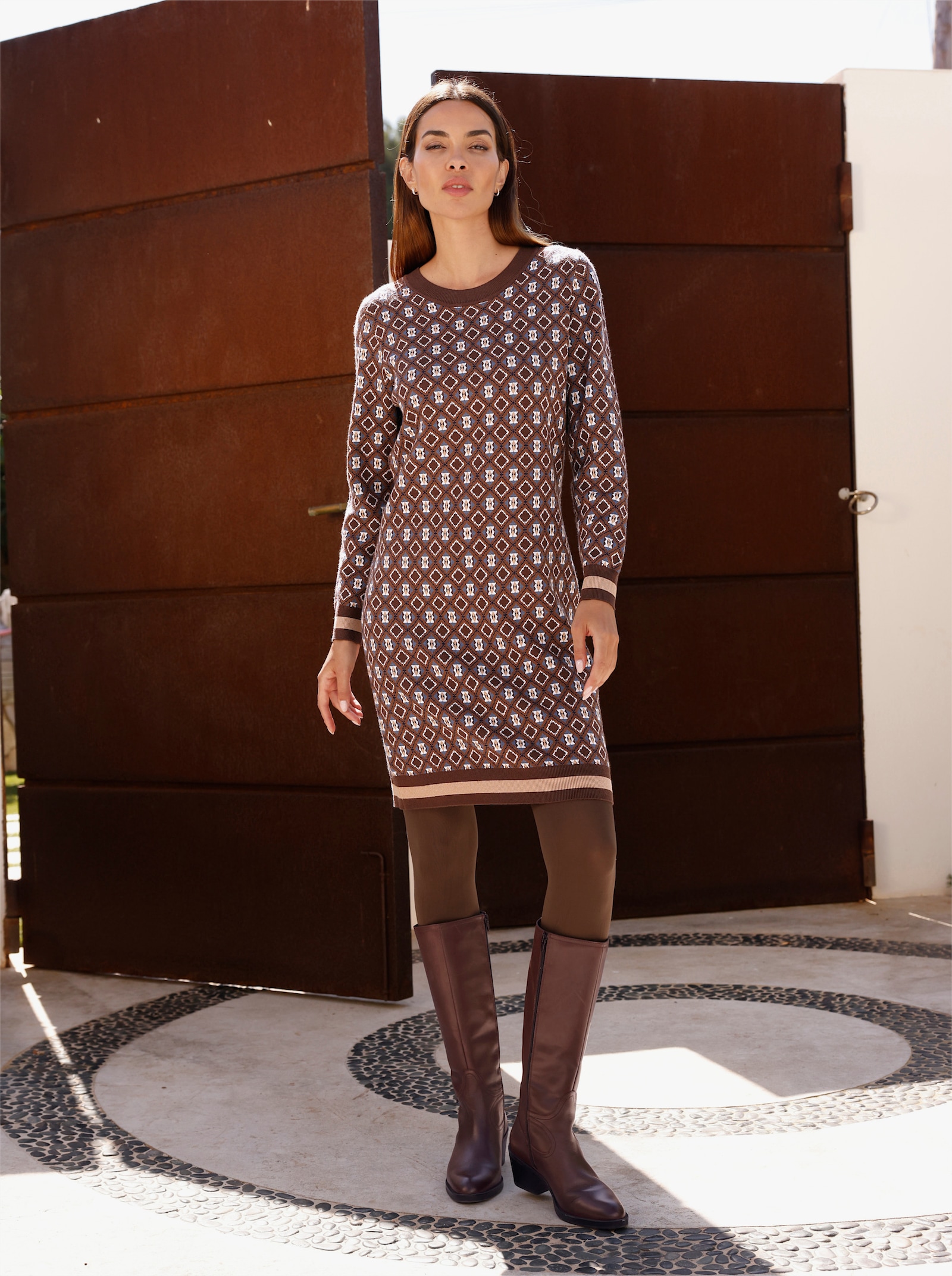 heine Strickkleid Mit Rauten-Dessin - schoko-rauchblau-gemustert