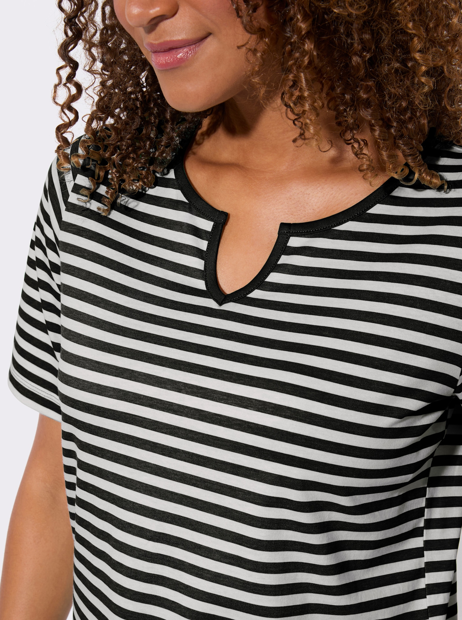 Shirt-Set mit kurzen Ärmeln - schwarz