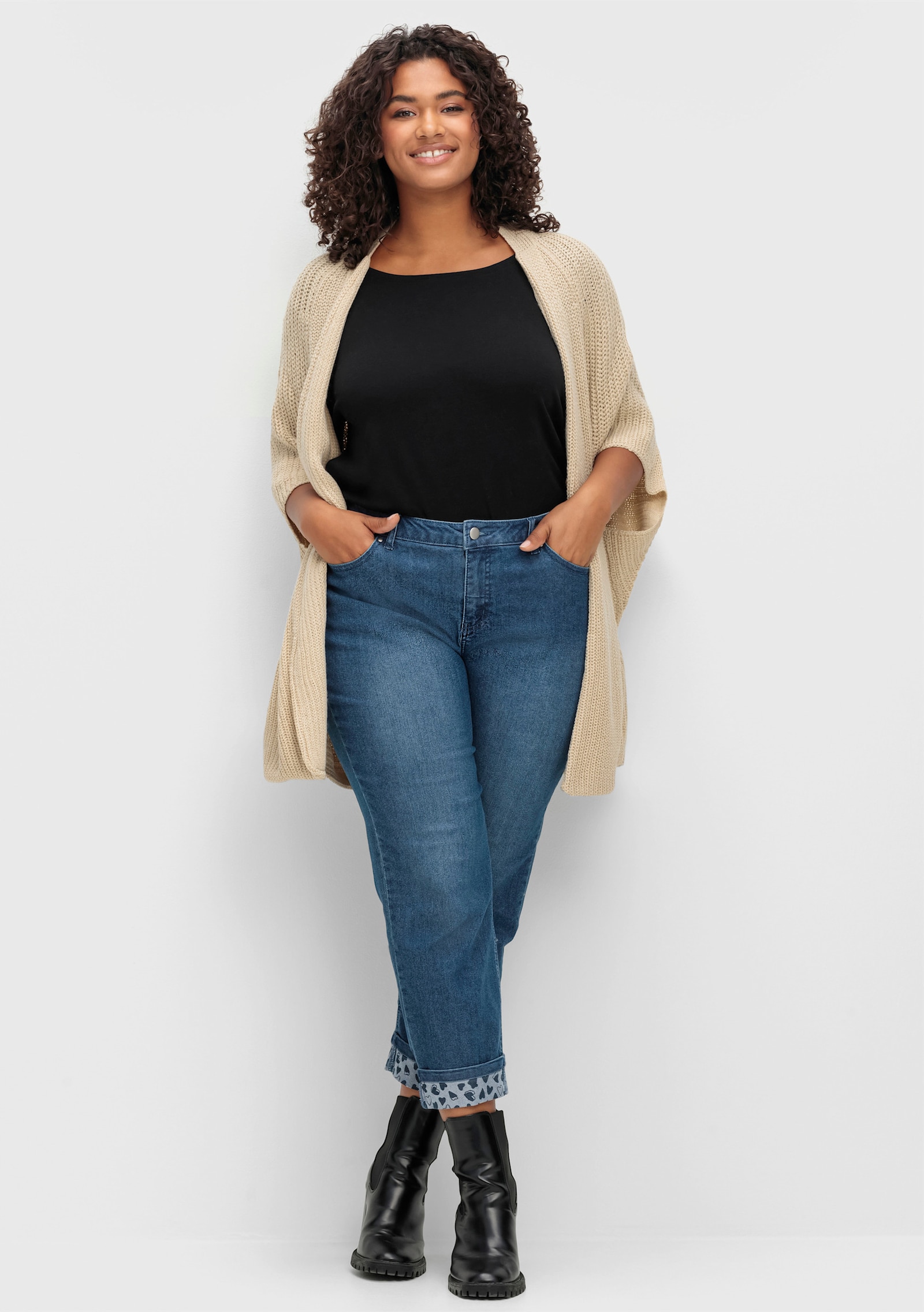 Jeans mit Beinumschlag im Herz-Dessin - blue-stone-washed