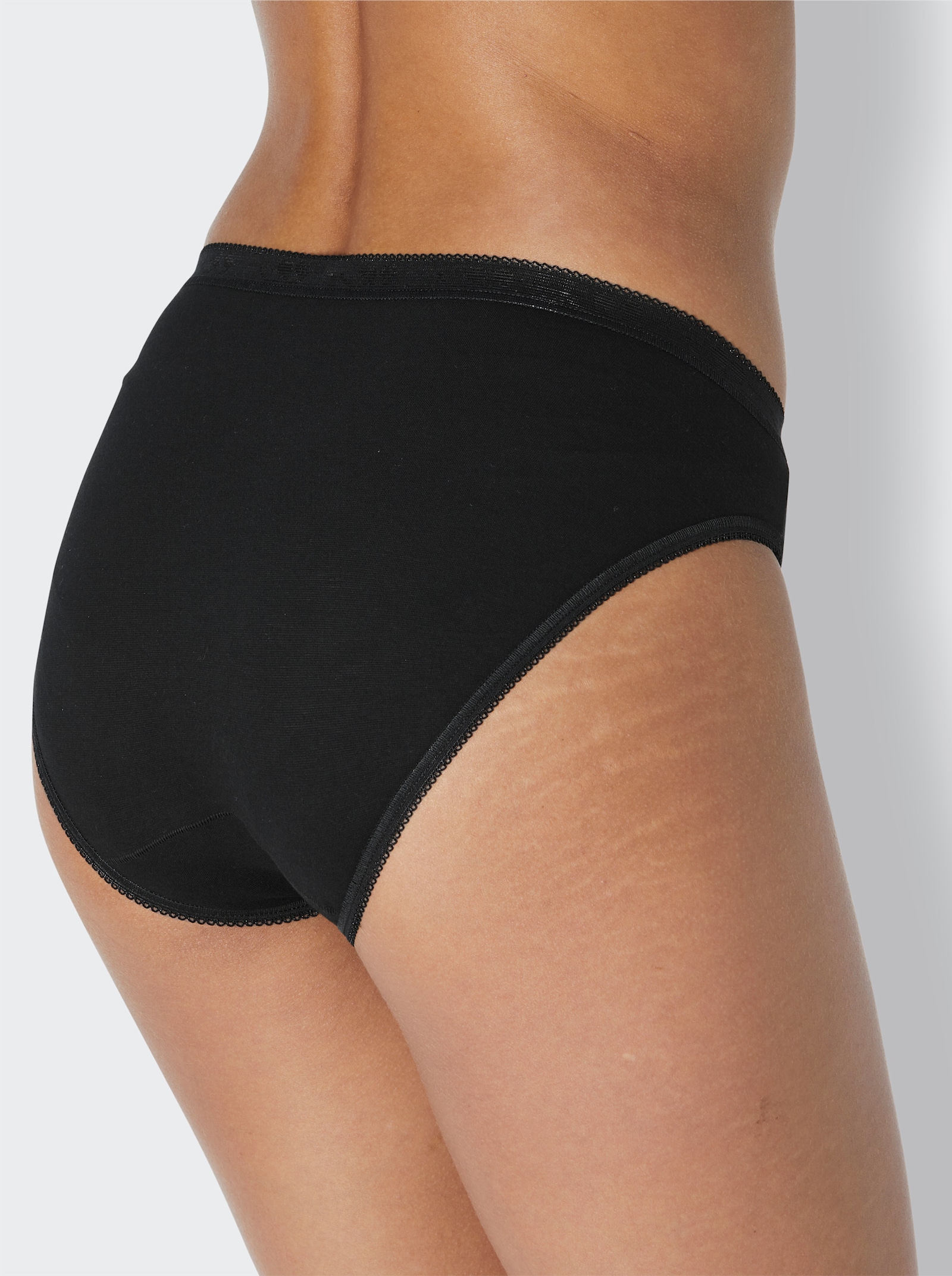 Sloggi Jazzpanty, ploché švy - čierna