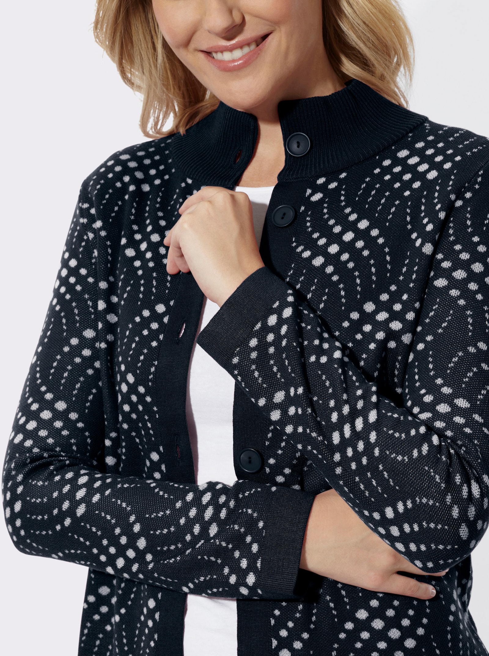 Jacquardstrickjacke mit zweifarbigem Muster - marine-ecru-gemustert