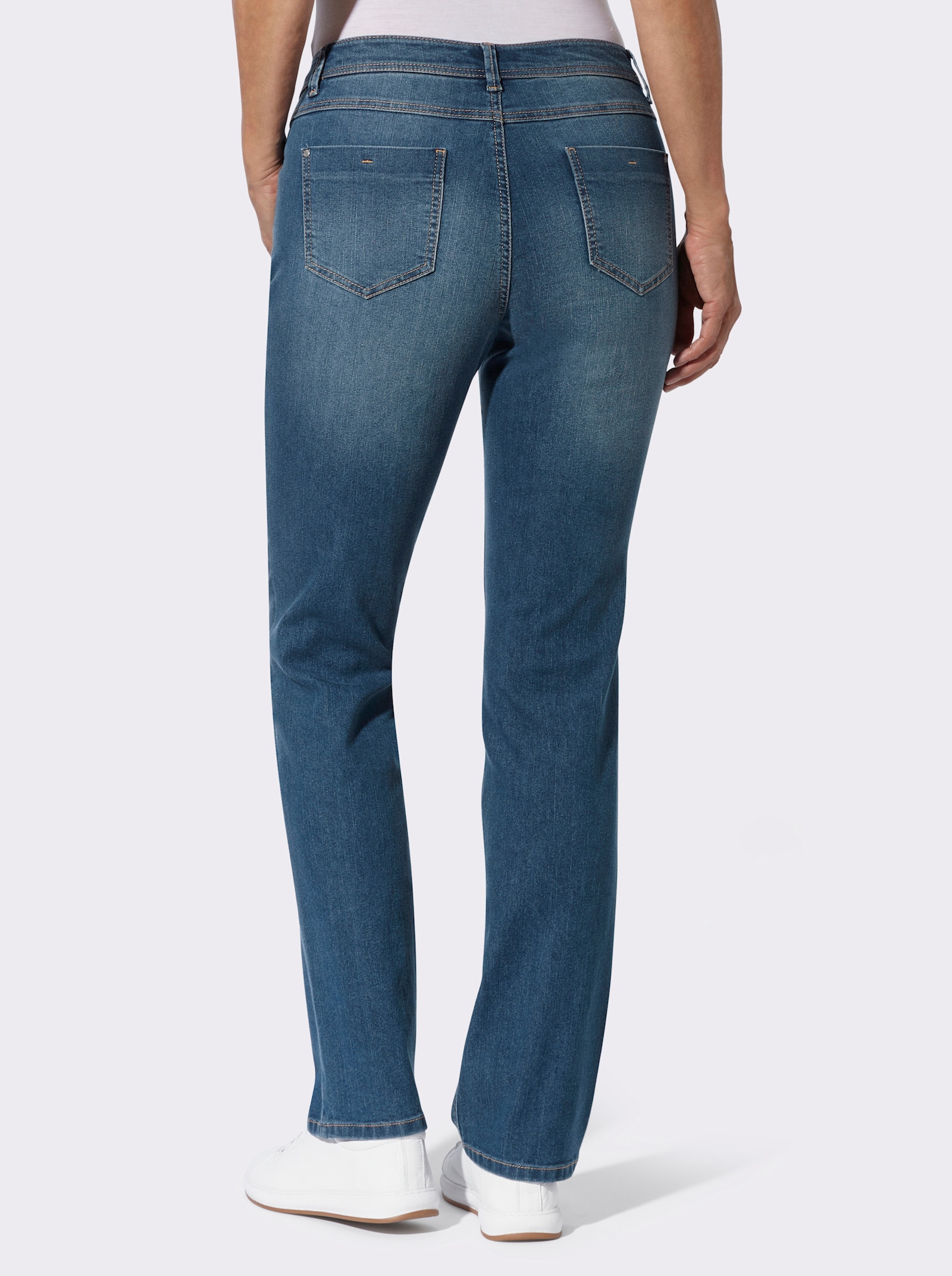 Gerade Jeans mit dezenter Waschung - blue-stone-washed
