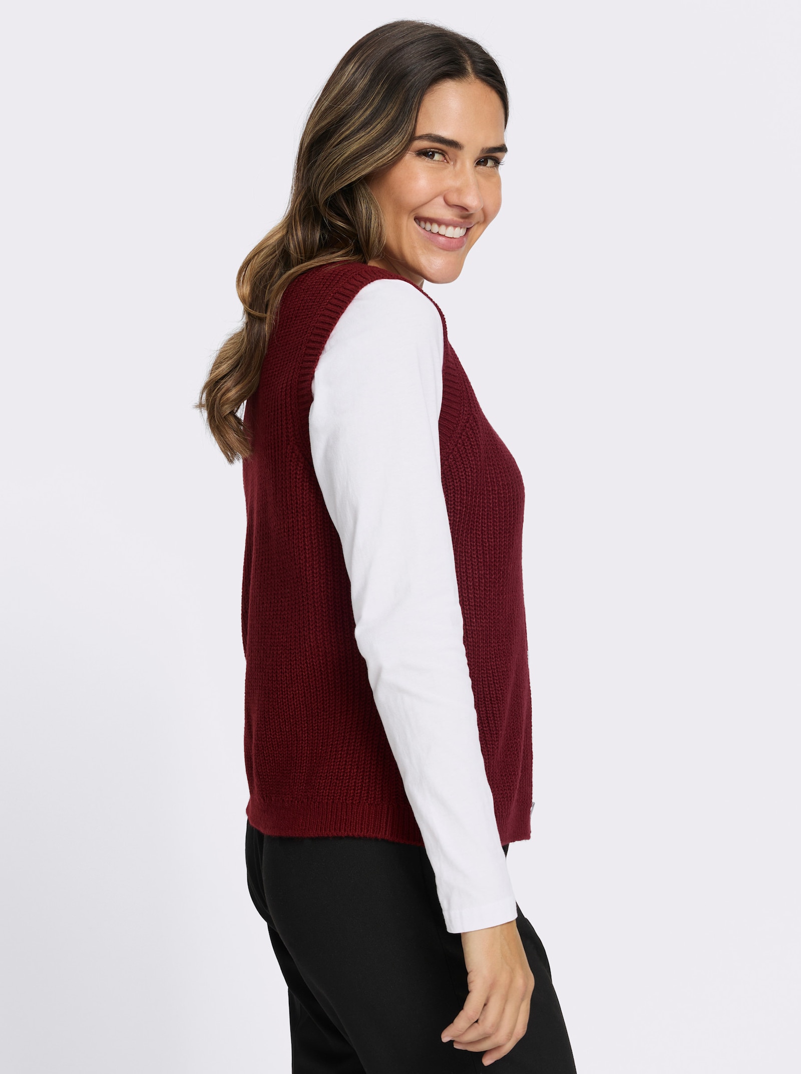 Strickweste in verkürzter Form - dunkelrot