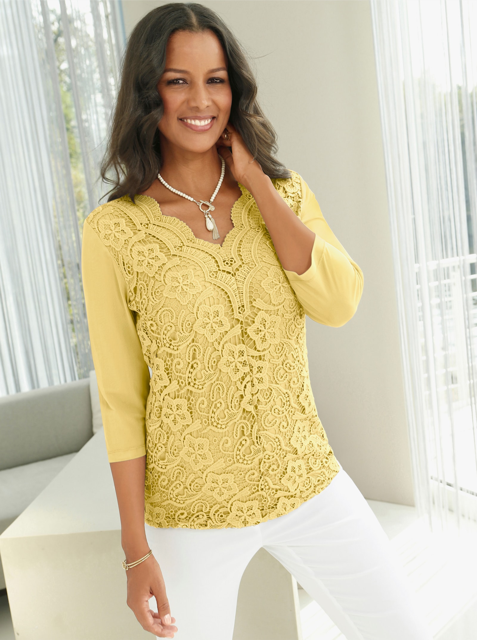 Kanten shirt, ondoorzichtig gevoerd - citroen