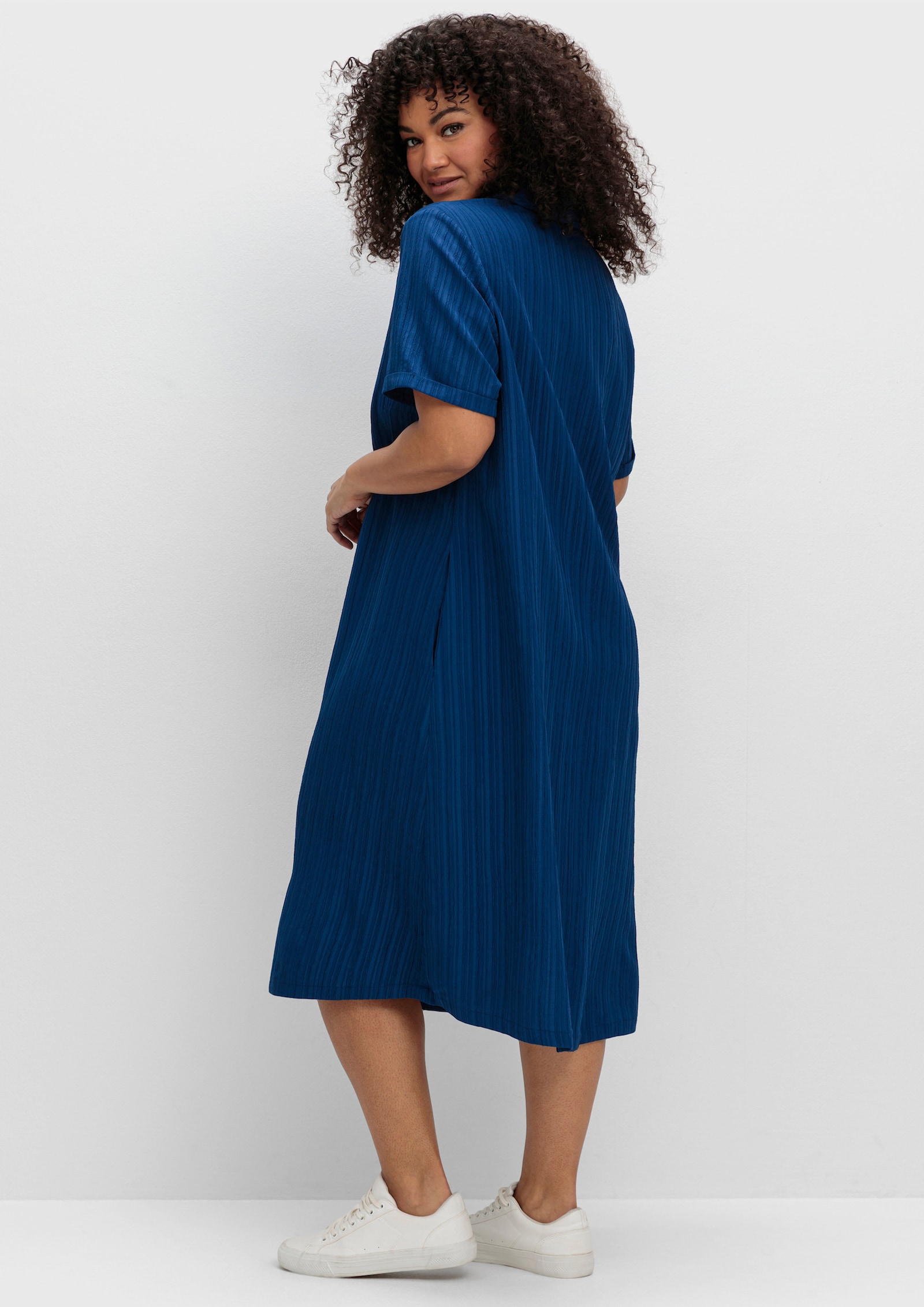 sheego Polokleid mit Längsstruktur - blaubeere