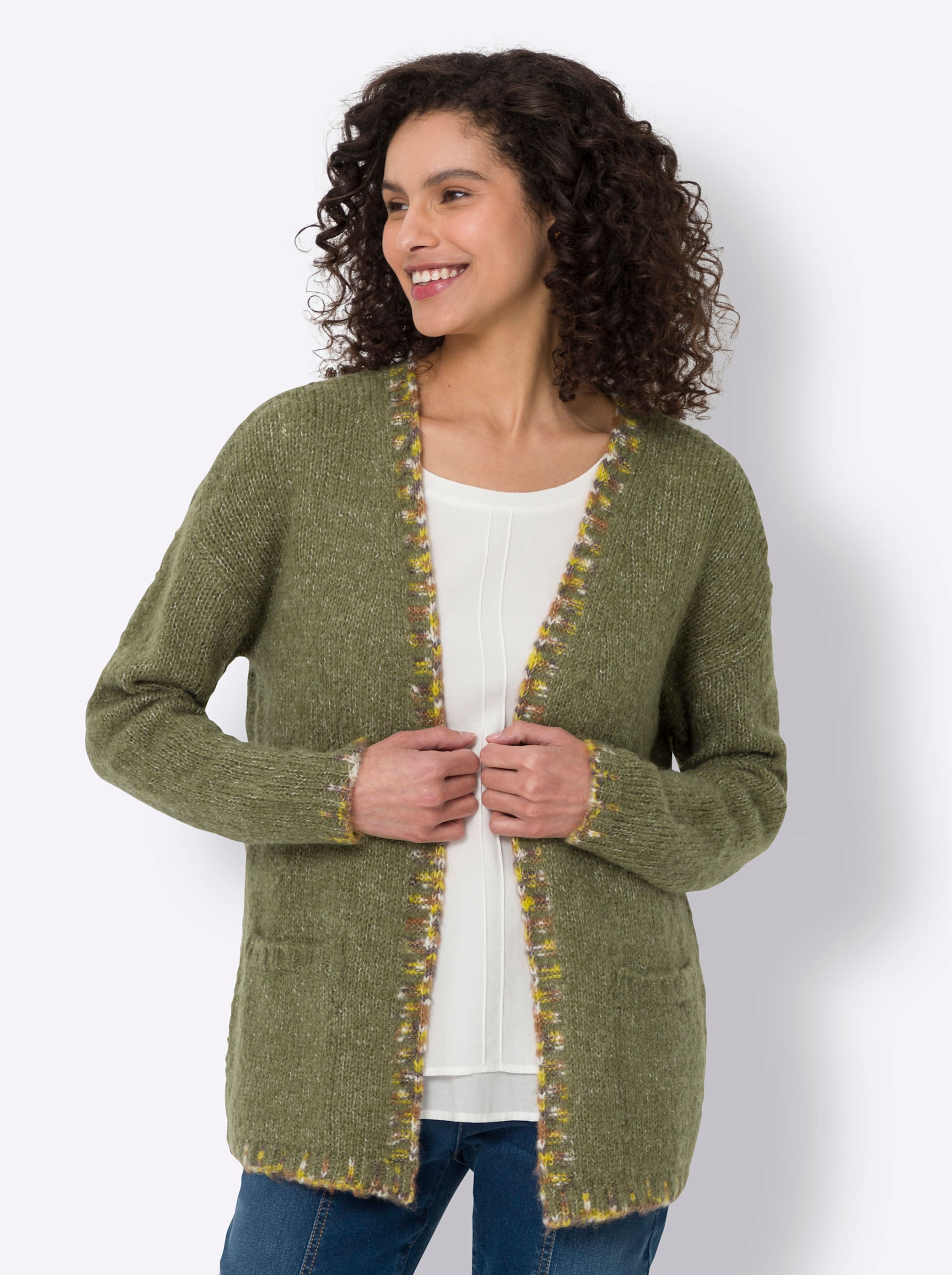 hochwertigem günstig Kaufen-Strickjacke in khaki-ecru-meliert von heine. Strickjacke in khaki-ecru-meliert von heine <![CDATA[Strickjacke Kuschliger Grobstrick aus hochwertigem Melange-Garn. Kontrastkanten in attraktiver Handstrick-Optik. Verschlusslos, mit Langarm und aufgesetzten 