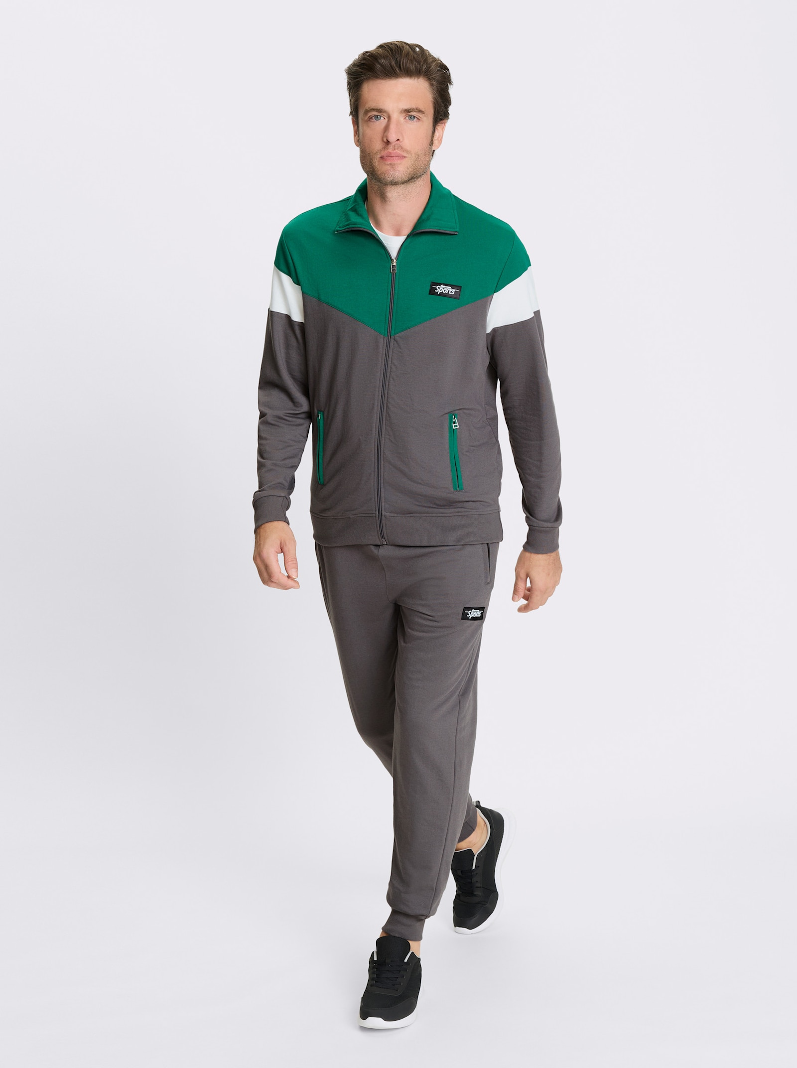 Catamaran Sports Freizeitanzug mit Reißverschluss-Taschen - grün