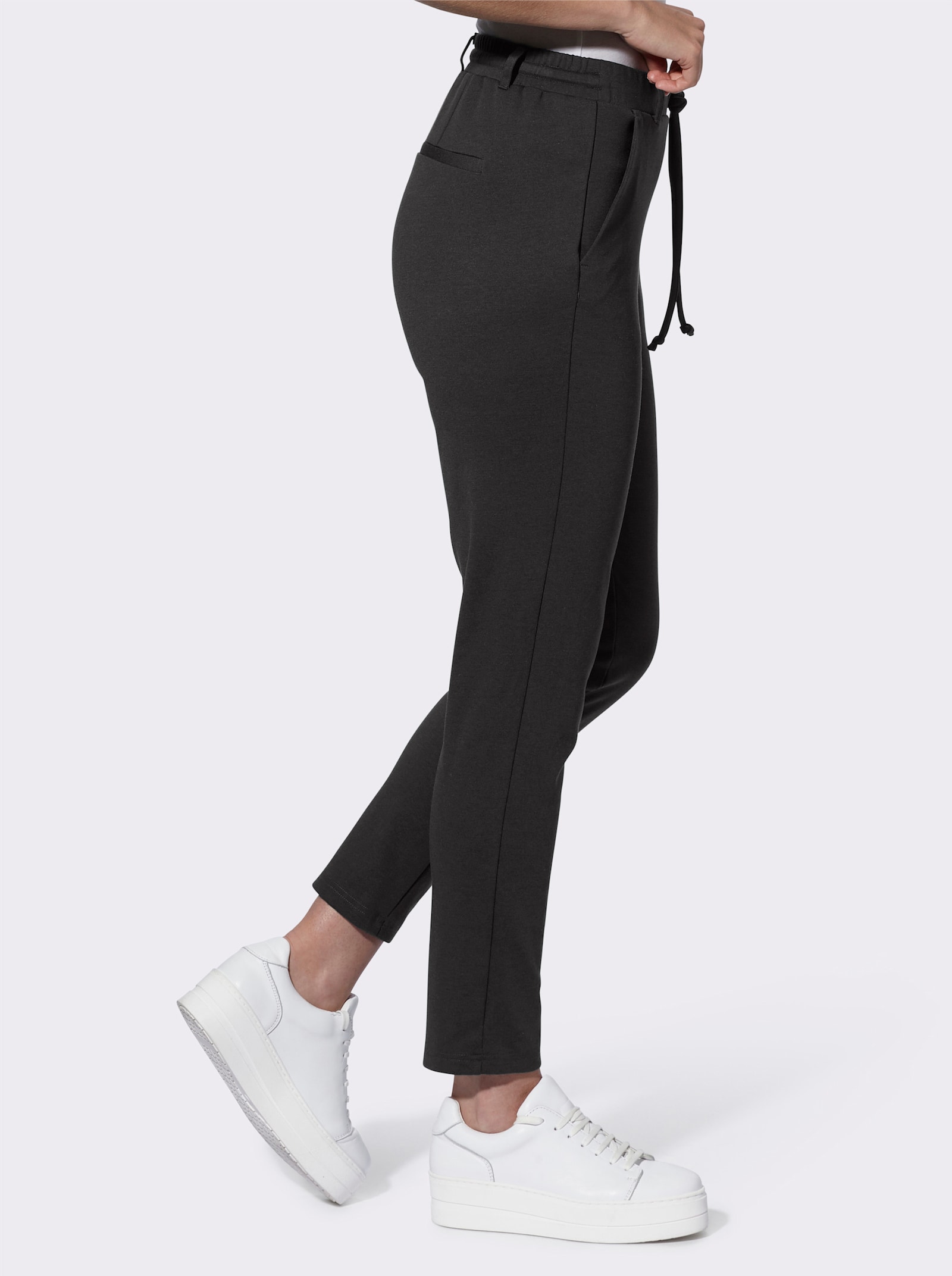 Jerseyhose mit Tunnelzug in der Taille - schwarz