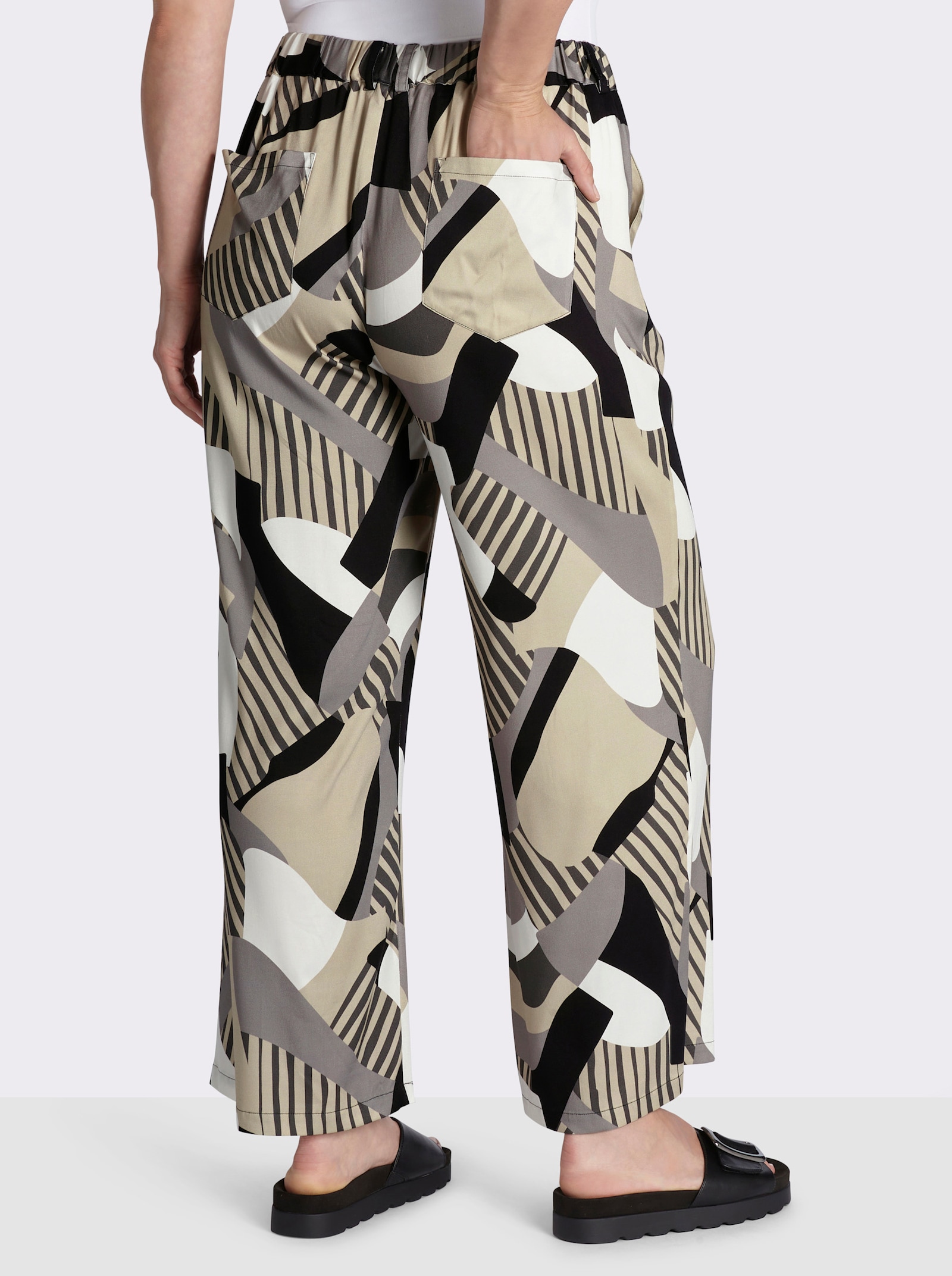 sheego Marlene-Hose mit Grafikprint - schwarz-grau-bedruckt