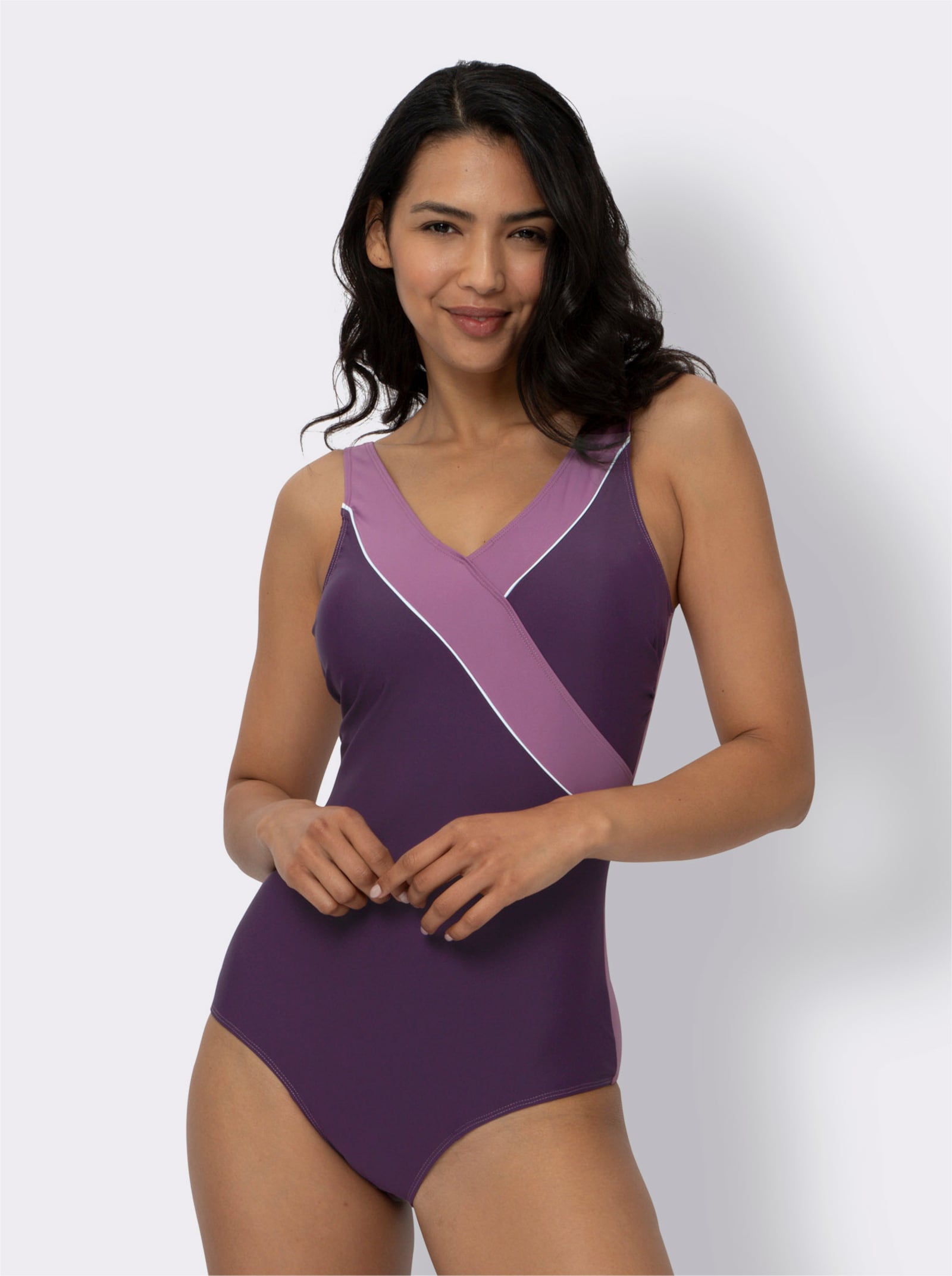 Badeanzug bis Cup D - traube