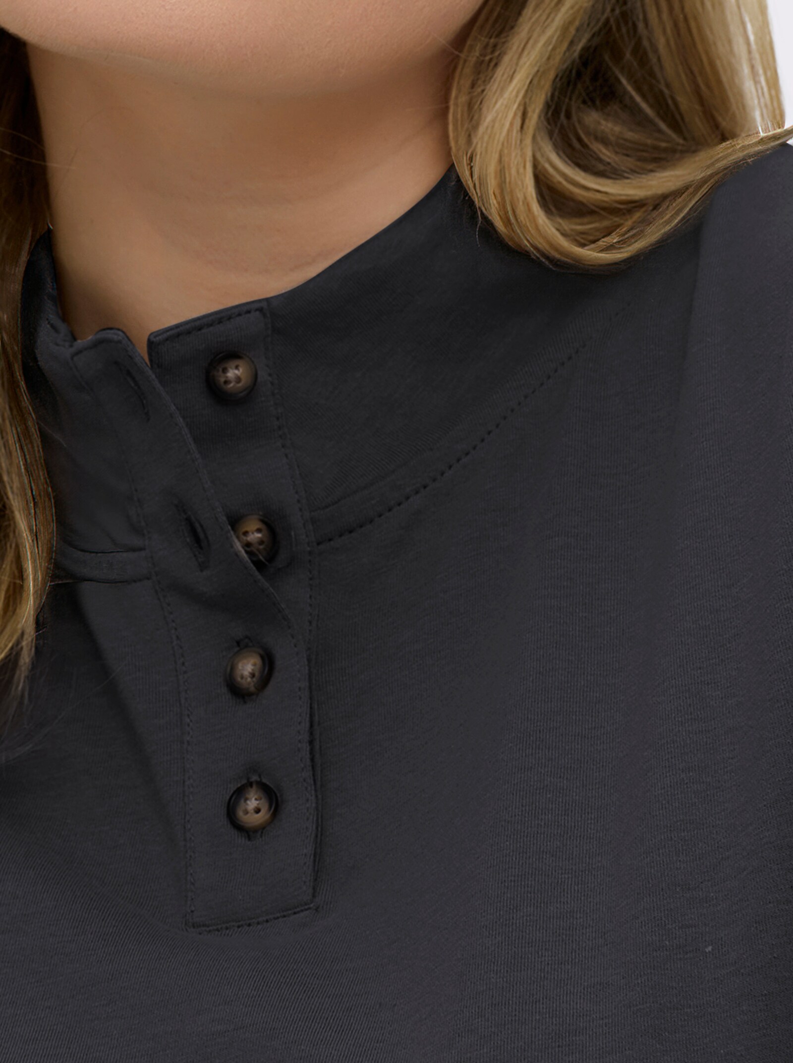 Stehkragenshirt mit Schmuckknöpfen - schwarz