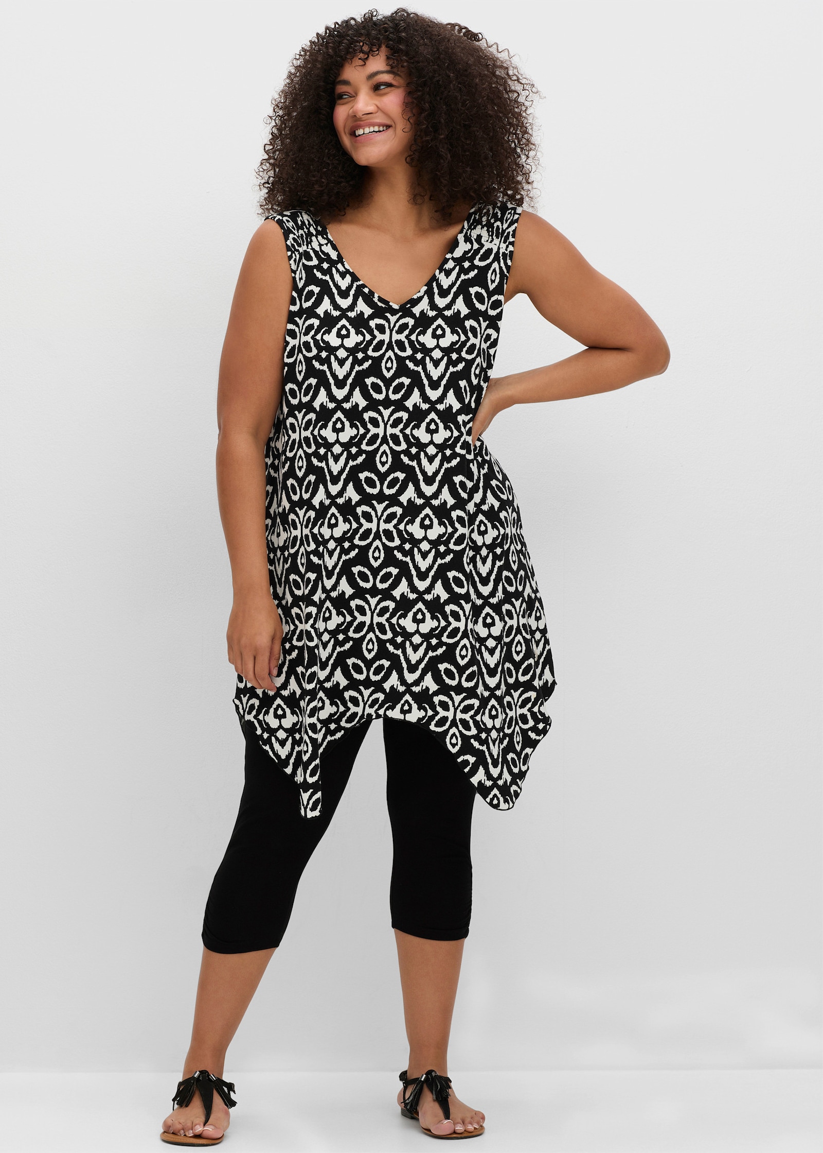 sheego Top und Leggings im Set - schwarz-weiß