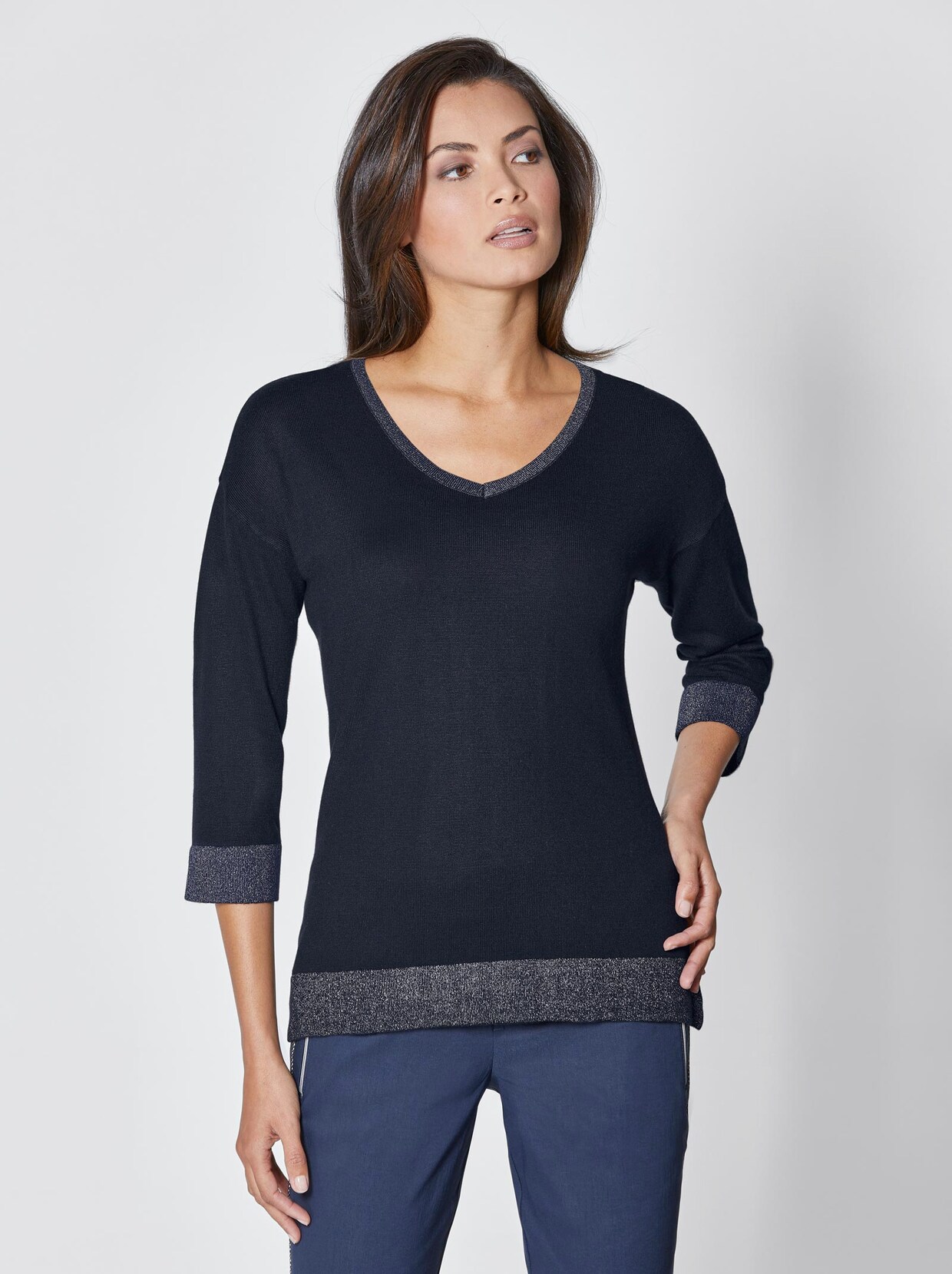V-Ausschnitt-Pullover - marine