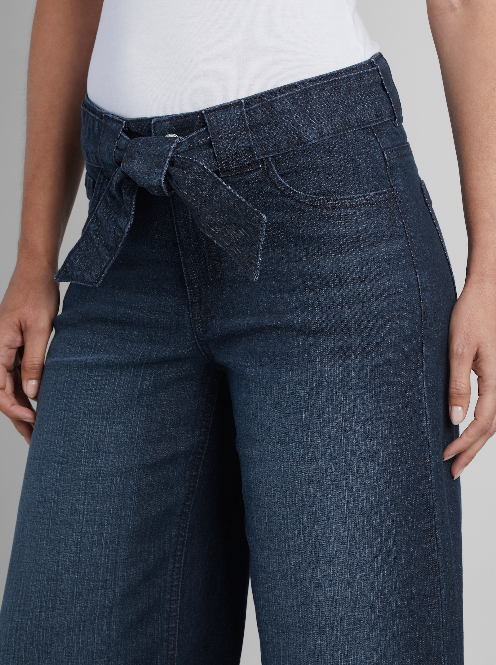heine 5-Pocket-Jeans mit Bindegürtel - dark blue