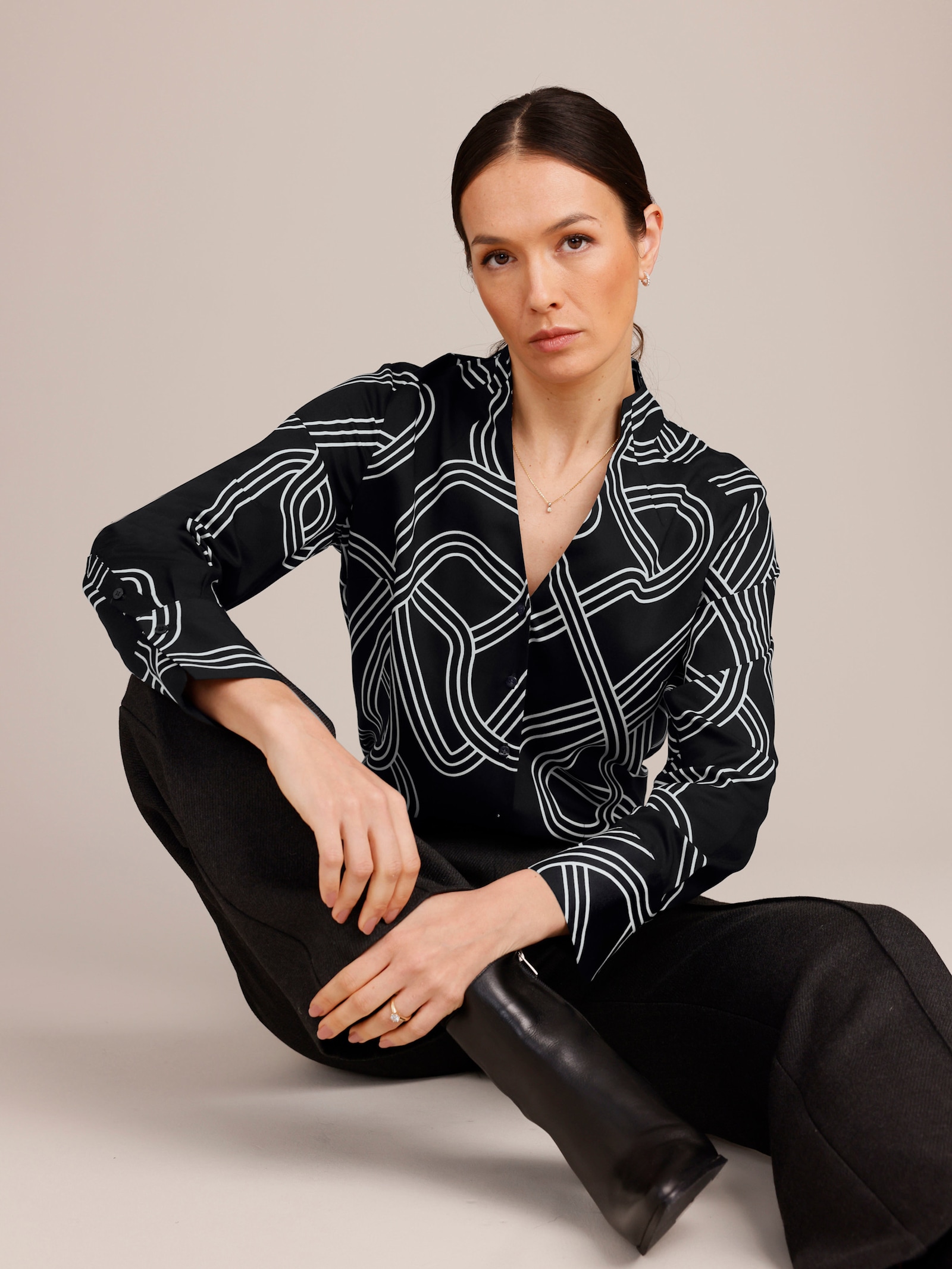 CREATION L PREMIUM Druckbluse mit Manschetten - schwarz-ecru-bedruckt