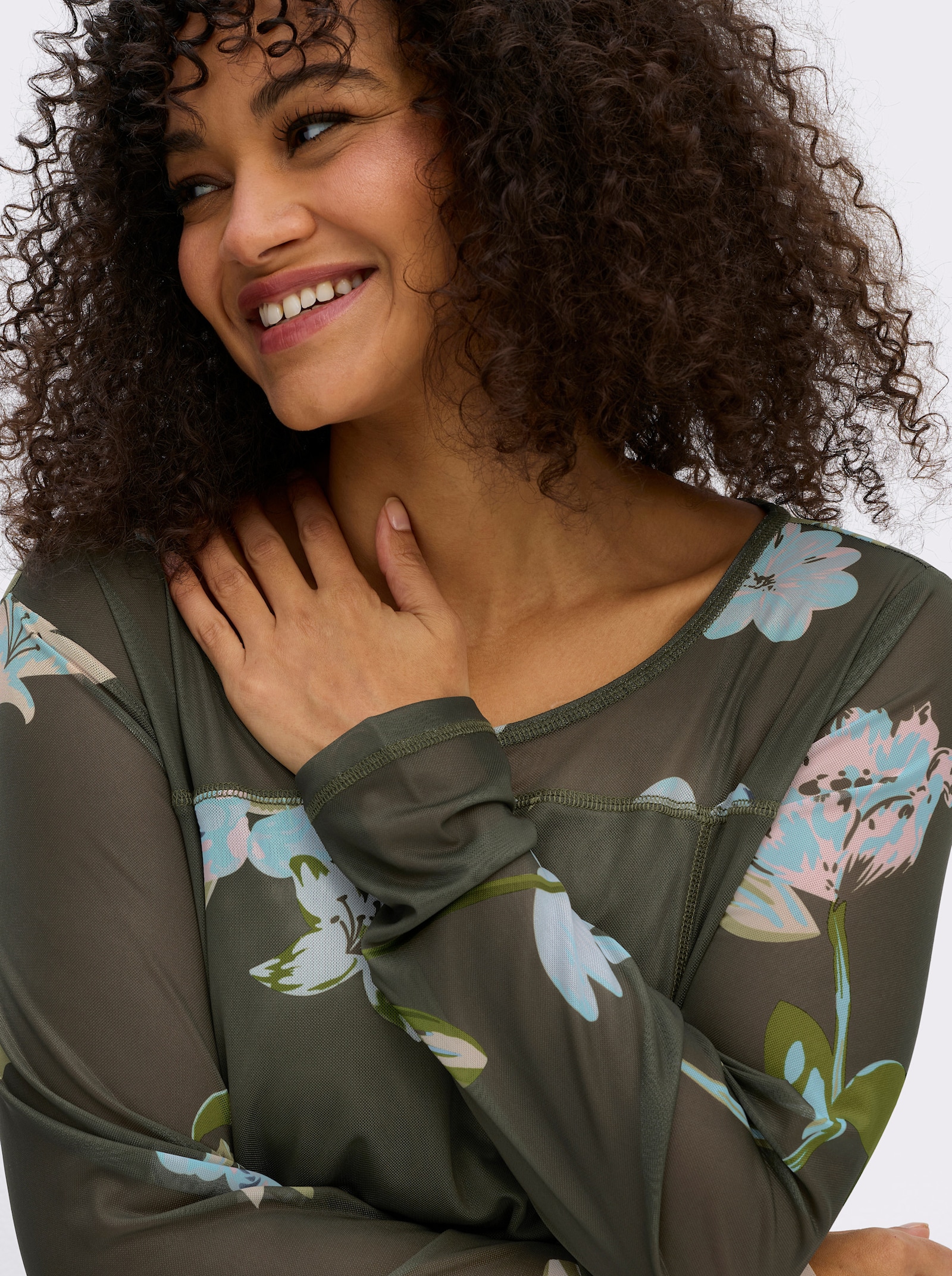 sheego by Joe Browns Shirt met lange mouwen en bloemenprint - mos/ecru gedessineerd