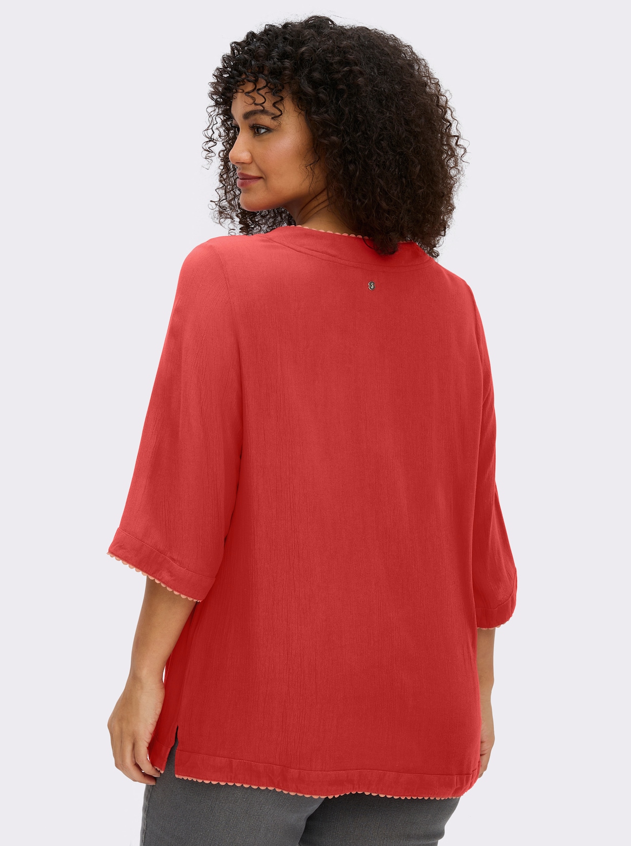 sheego Tunique avec bords contrastés - fraise-corail