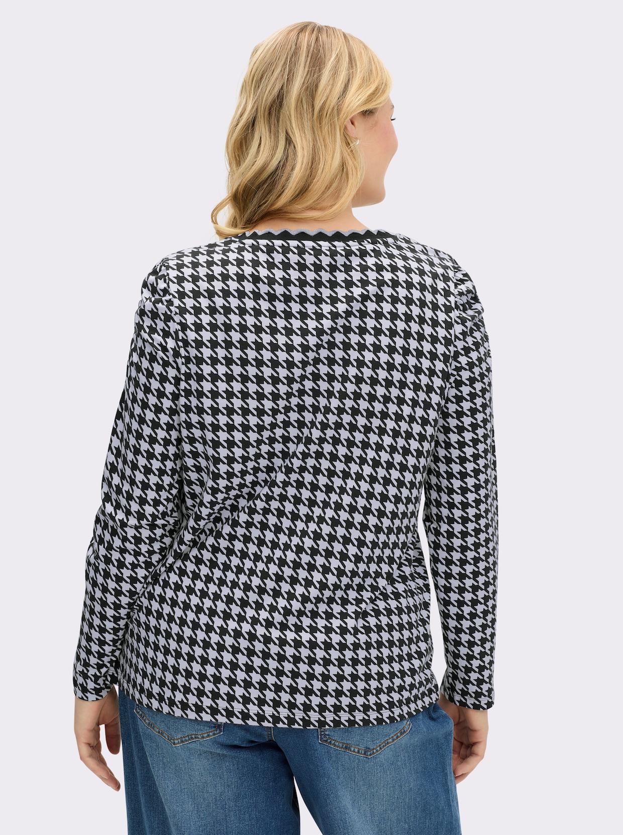 Rundhalsshirt mit Hahnentritt-Muster - schwarz-weiß-gemustert