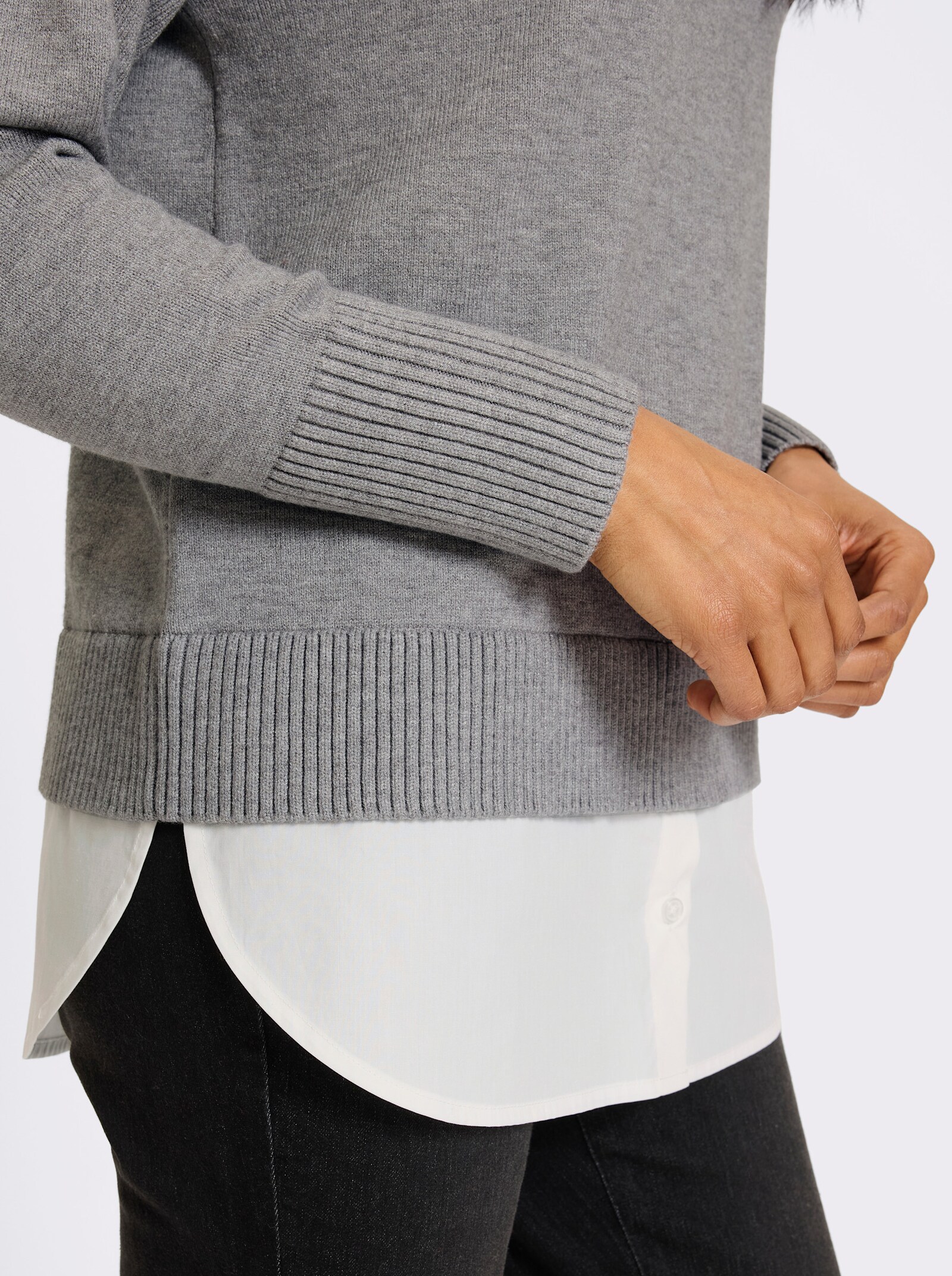 heine 2-in-1-Pullover mit Bluseneinsatz - grau-meliert