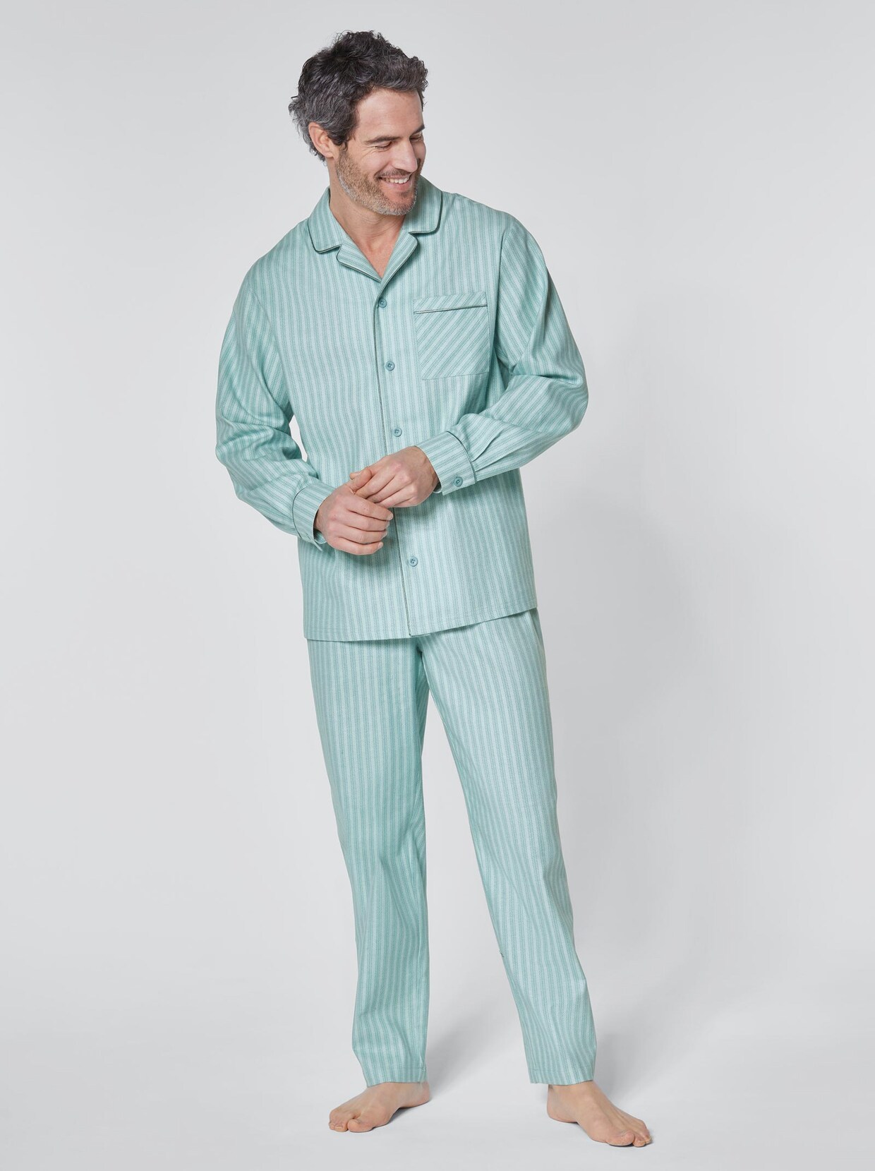 KINGsCLUB Pyjama - lindgrün