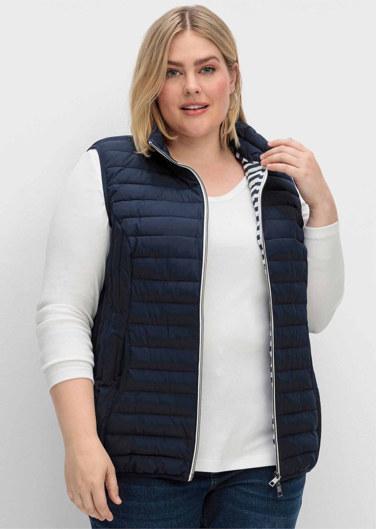 sheego Bodywarmer - nachtblauw