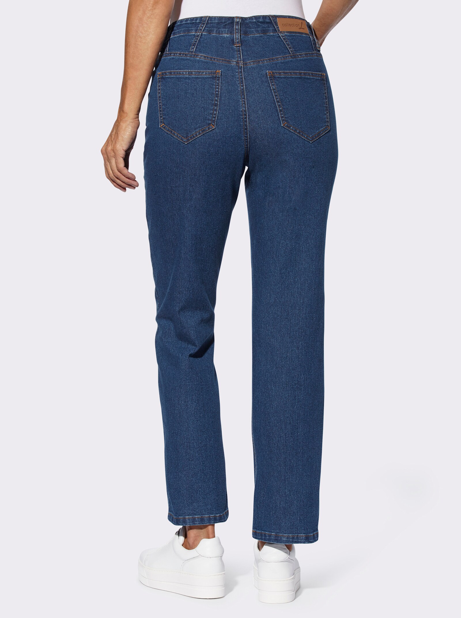 Jeans mit höher geschnittenem Bund - blue-stone-washed