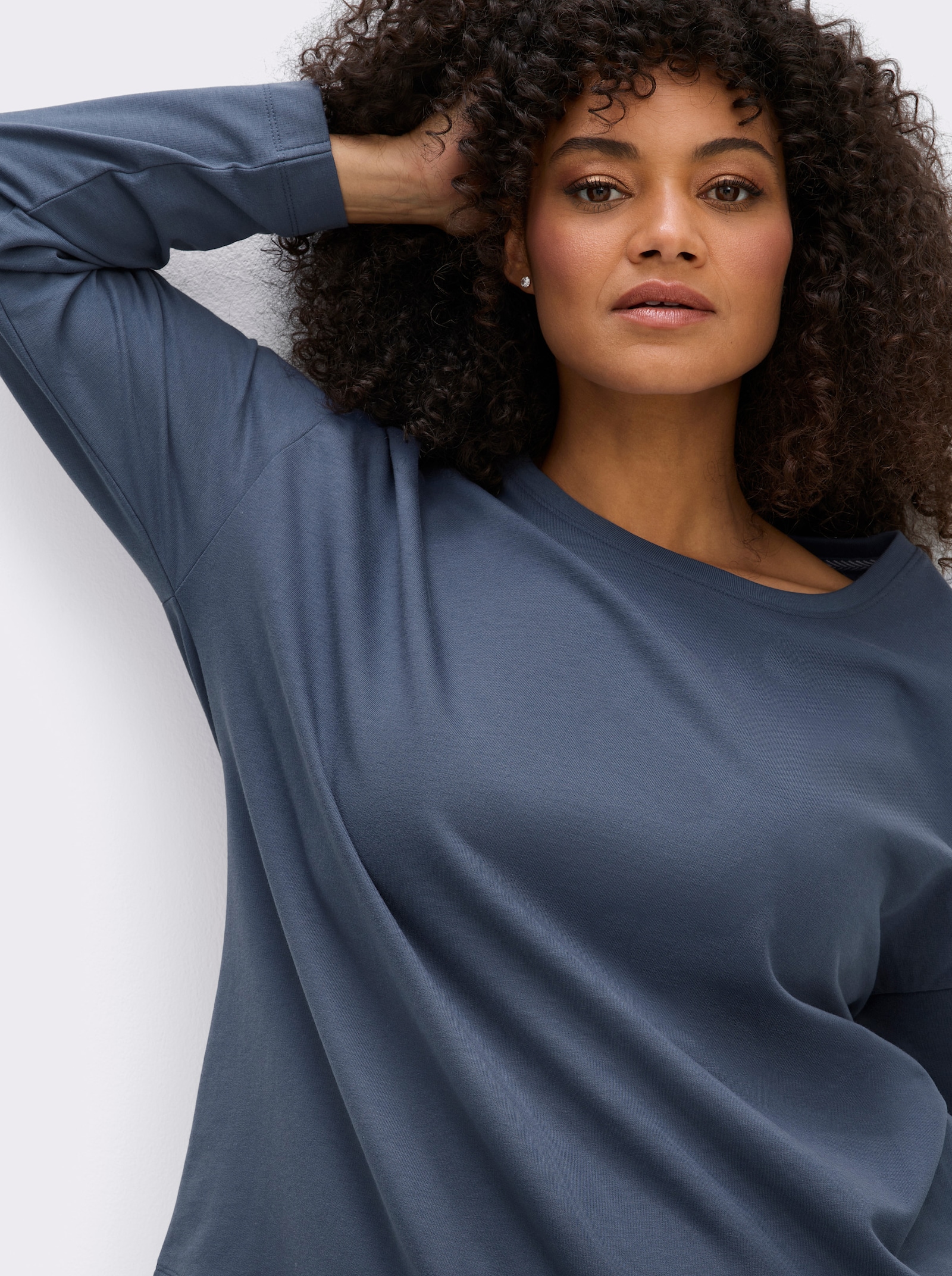 sheego Sweatshirt in Oversize-Form - rauchblau