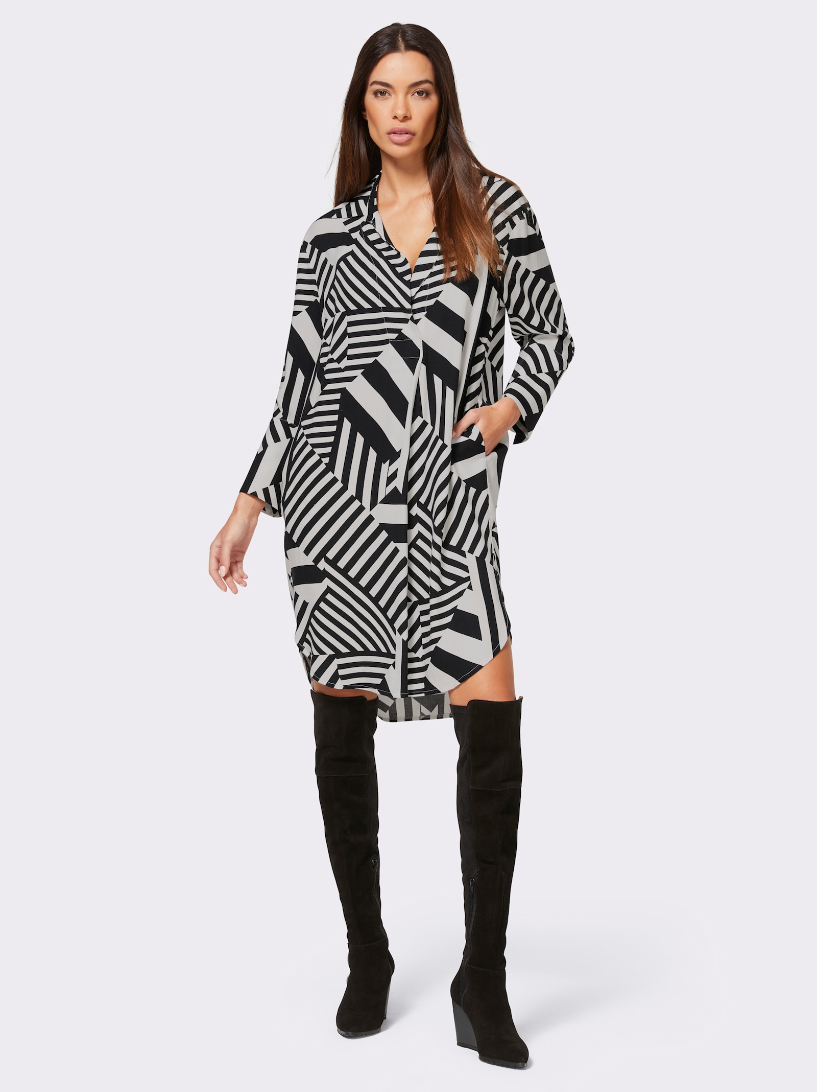 heine Druckkleid aus reiner Viskose - schwarz-weiss-gestreift