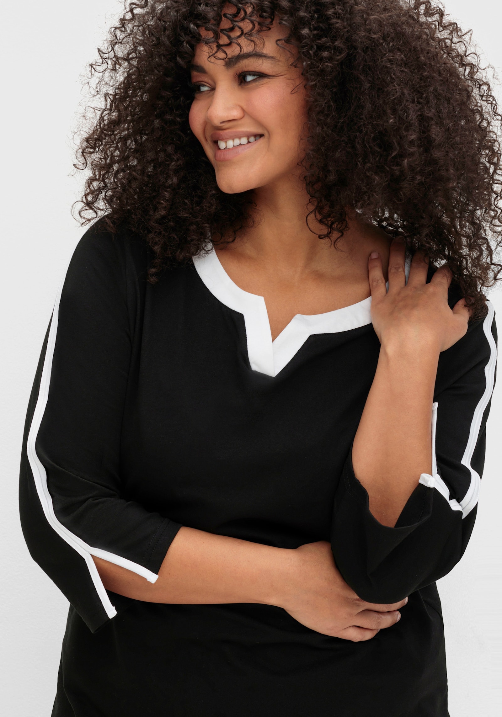 3/4-Arm-Shirt mit kontrastfarbenen Details - schwarz-weiß