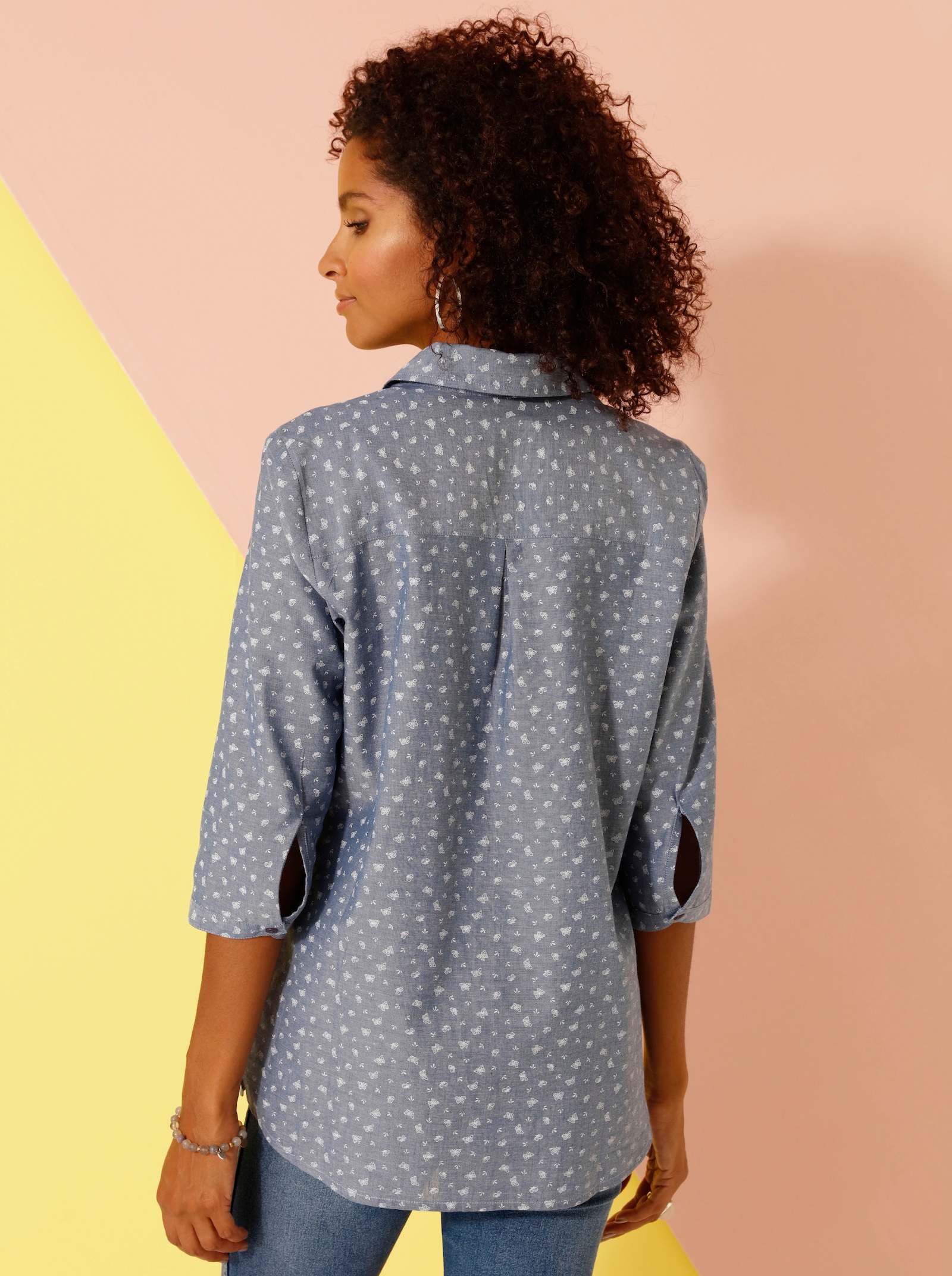 Jeansbluse mit Schmetterlings-Druck - blue-bleached