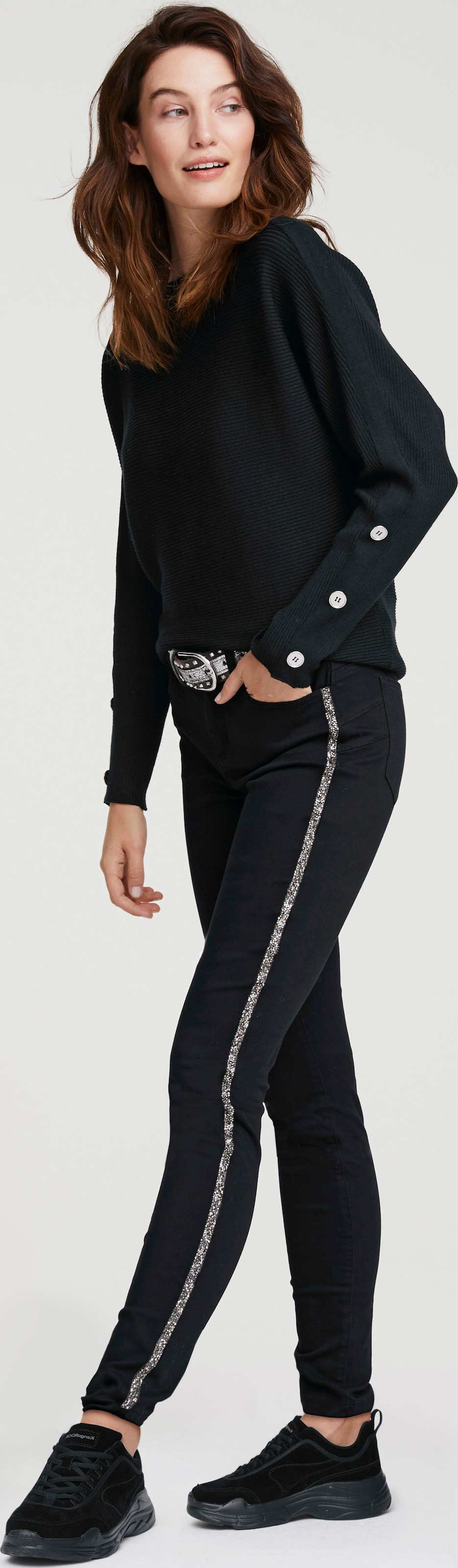 heine Rundhalspullover in Viskose-Qualität - schwarz