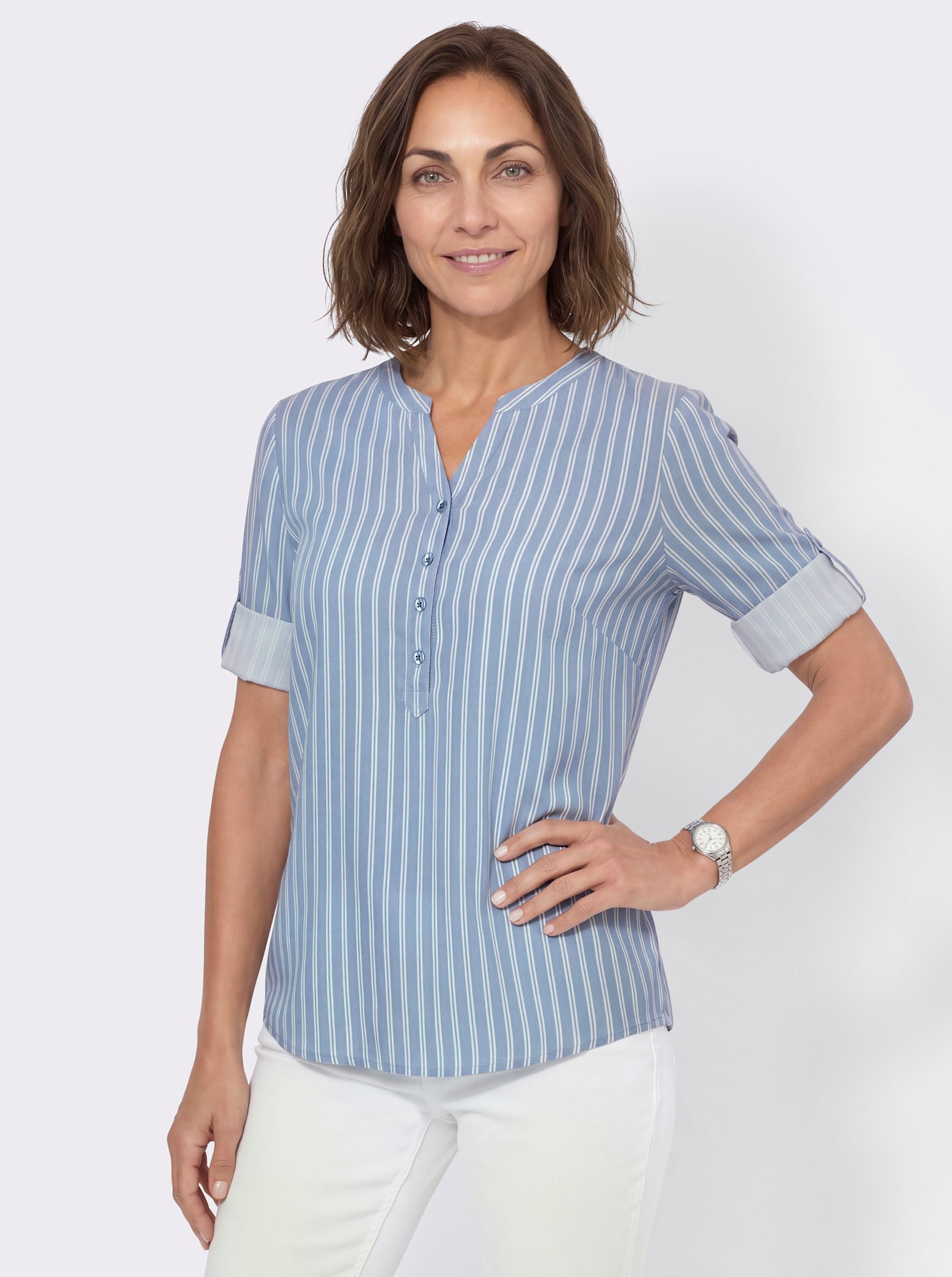 Gestreifte Bluse mit hinten abgerundetem Saum - bleu-ecru-gestreift