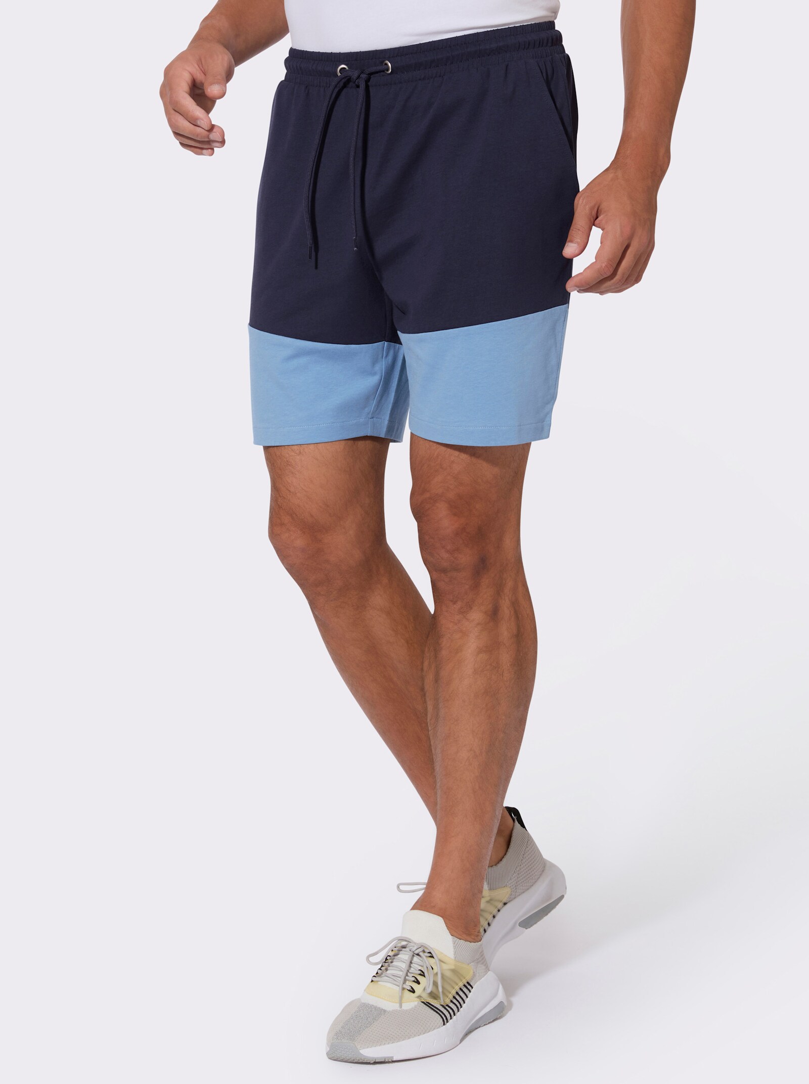 Bermudas mit farbigen Kontrasten - marine-mittelblau