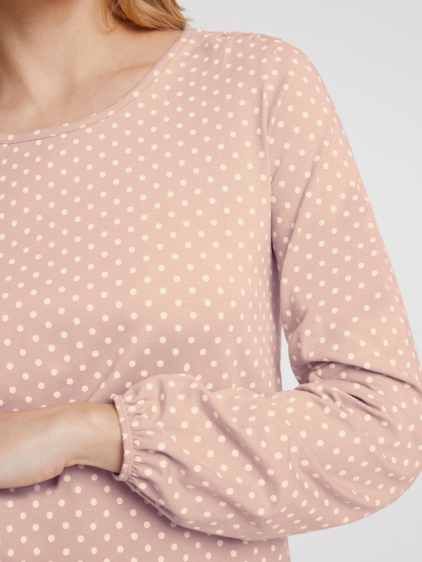 heine Langarmshirt mit Gummizug am Ärmel - puder